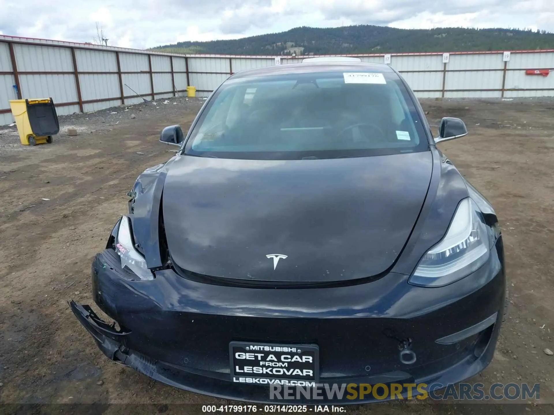12 Photograph of a damaged car 5YJ3E1EA3KF304286 TESLA MODEL 3 2019