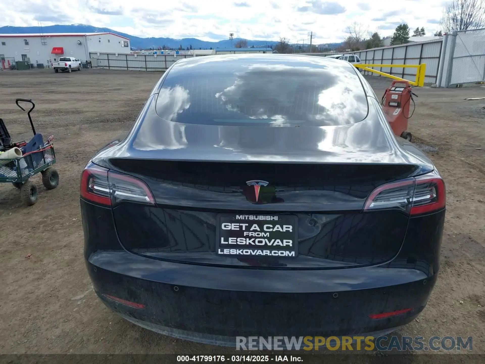 16 Photograph of a damaged car 5YJ3E1EA3KF304286 TESLA MODEL 3 2019
