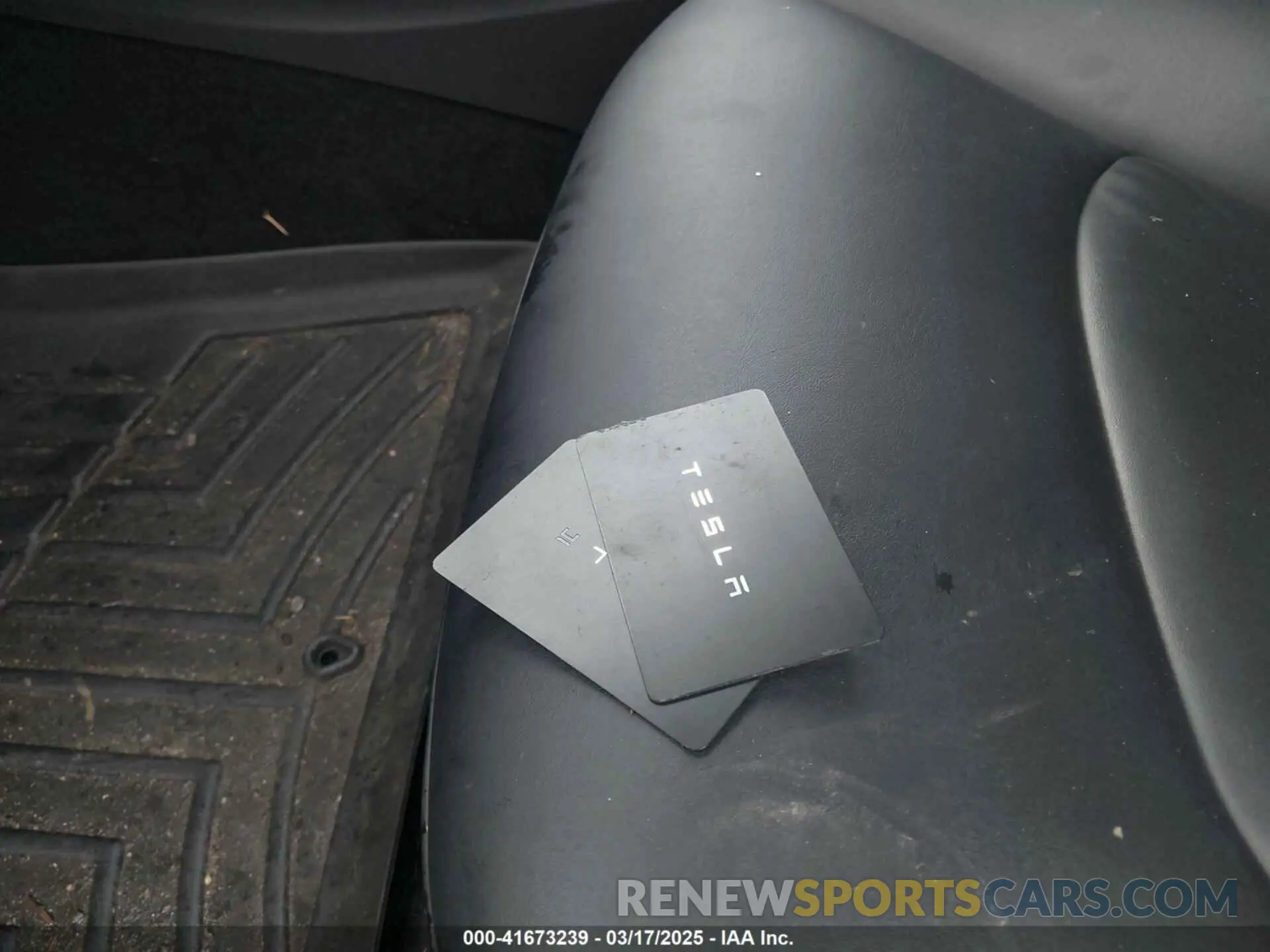 11 Photograph of a damaged car 5YJ3E1EA3KF307415 TESLA MODEL 3 2019