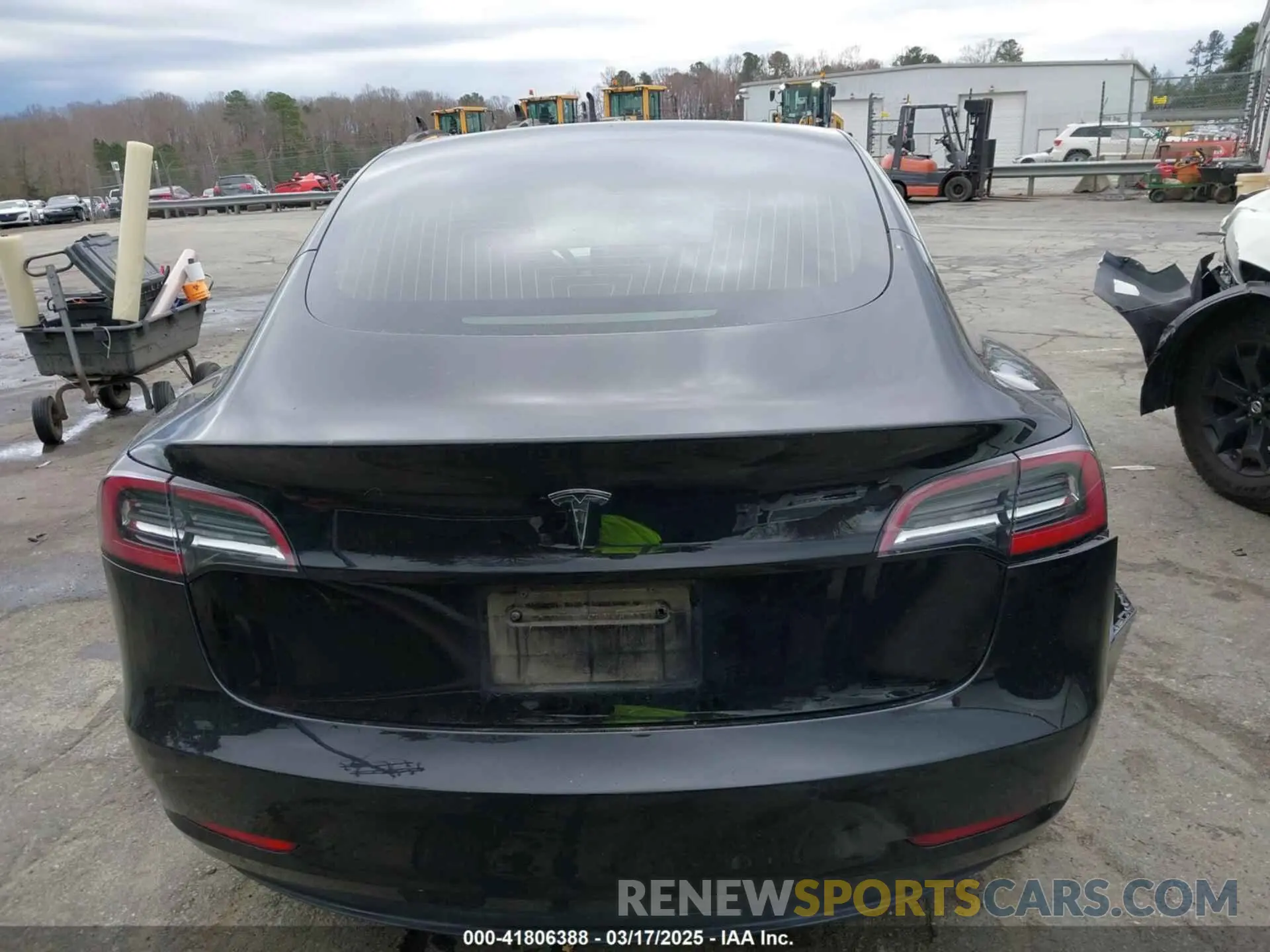 16 Photograph of a damaged car 5YJ3E1EA3KF313425 TESLA MODEL 3 2019