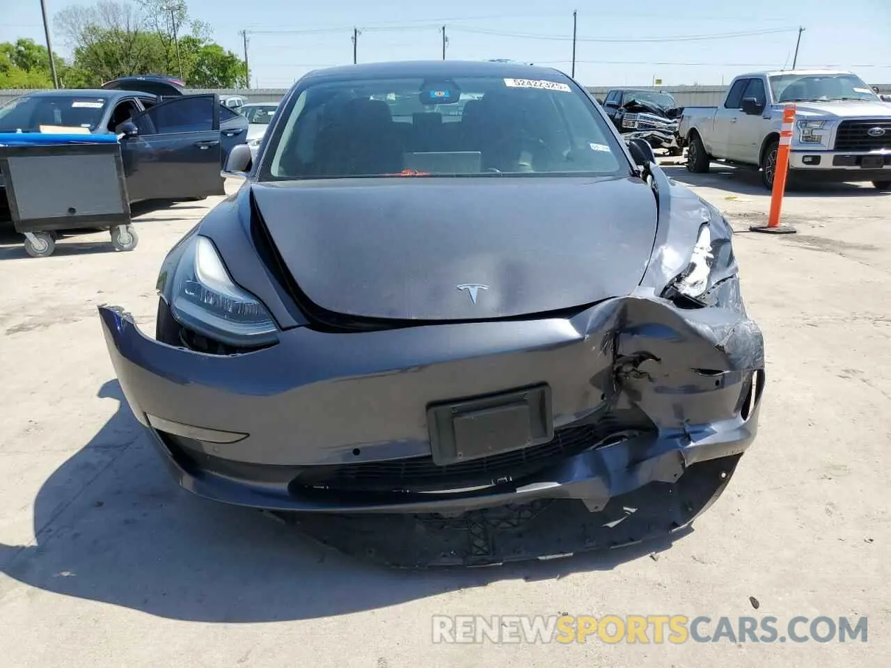 5 Photograph of a damaged car 5YJ3E1EA3KF317085 TESLA MODEL 3 2019