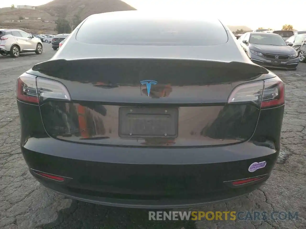 6 Photograph of a damaged car 5YJ3E1EA3KF323825 TESLA MODEL 3 2019