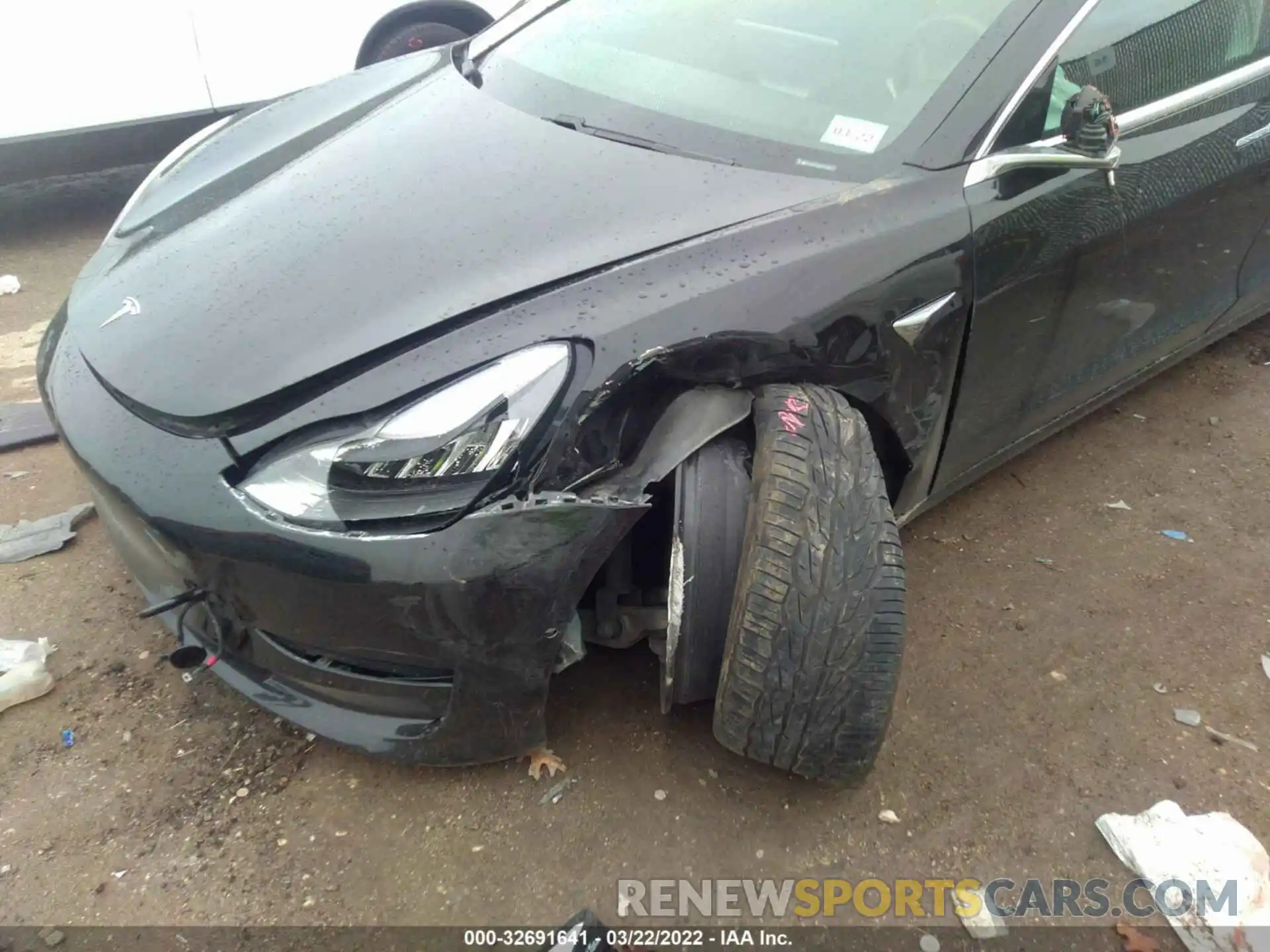 6 Photograph of a damaged car 5YJ3E1EA3KF324991 TESLA MODEL 3 2019