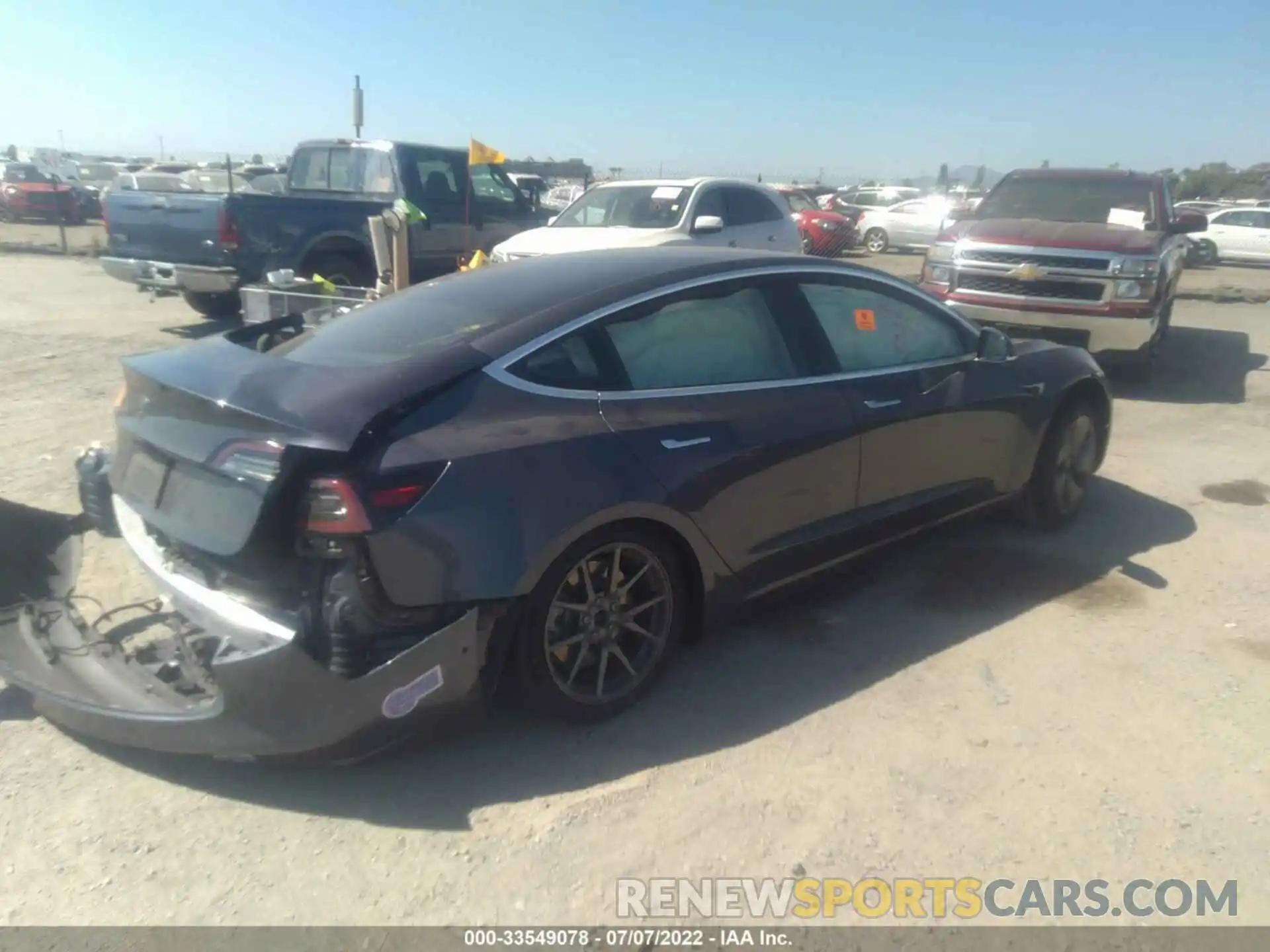 4 Photograph of a damaged car 5YJ3E1EA3KF325736 TESLA MODEL 3 2019