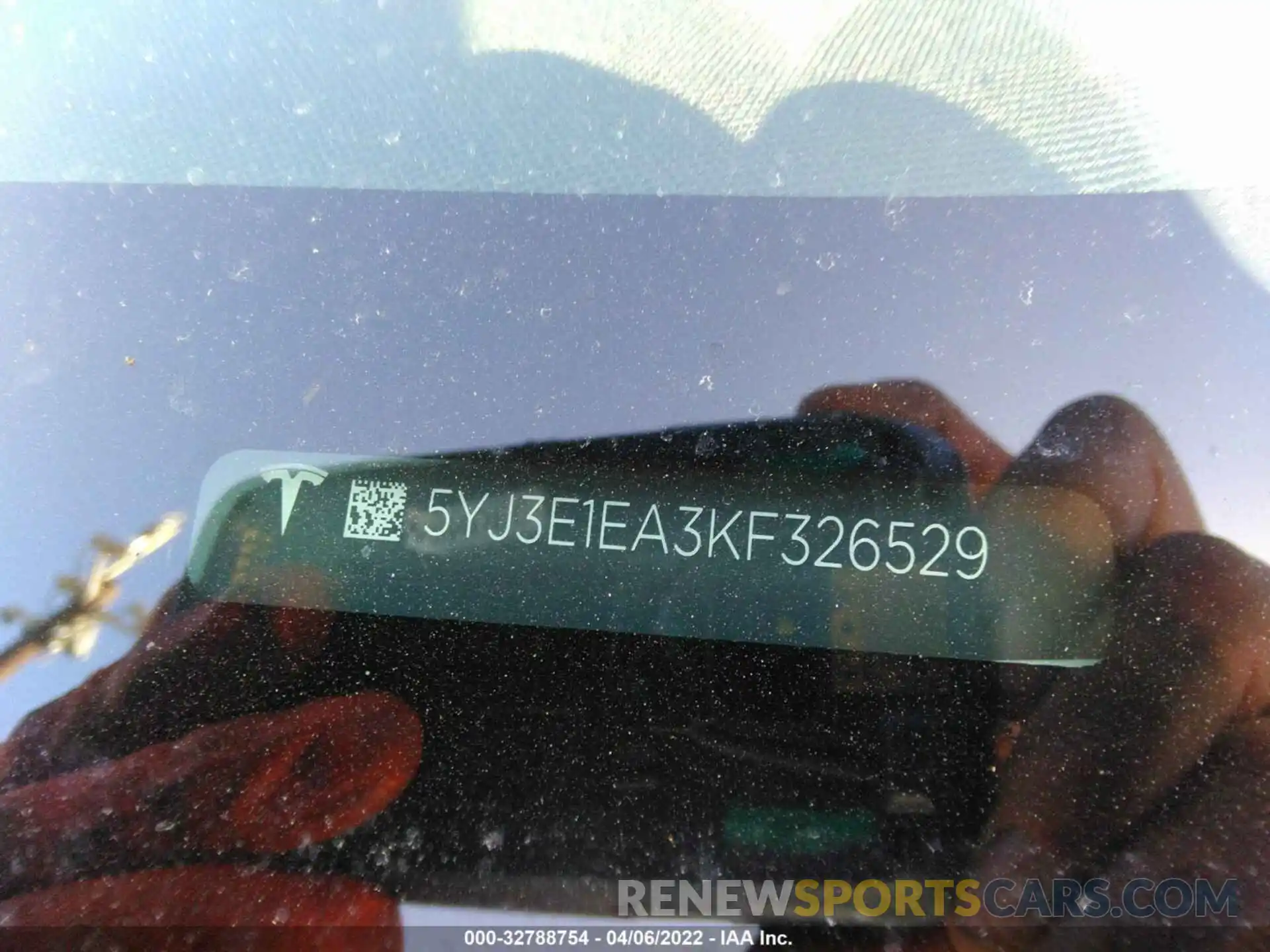 9 Photograph of a damaged car 5YJ3E1EA3KF326529 TESLA MODEL 3 2019