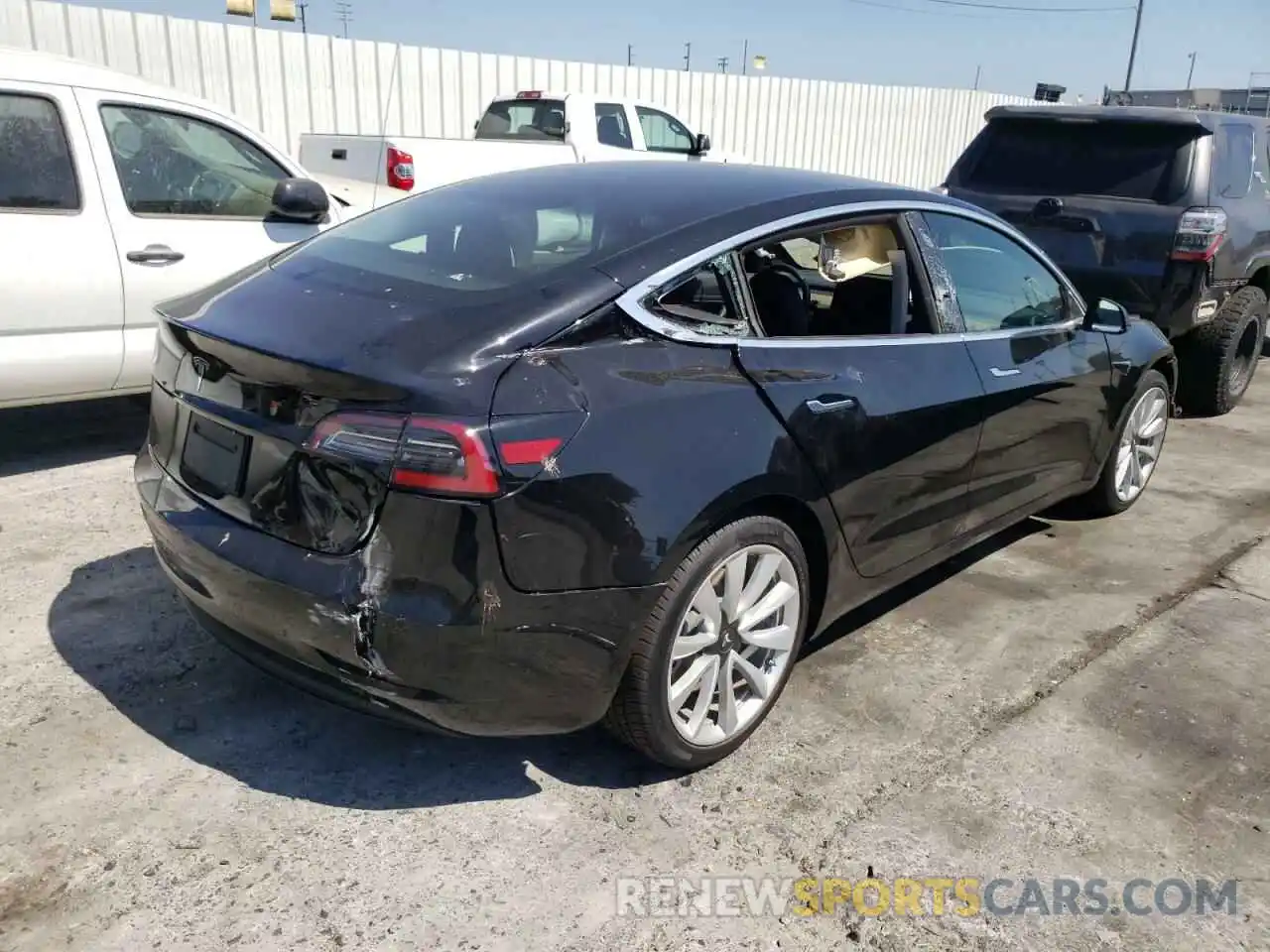 4 Photograph of a damaged car 5YJ3E1EA3KF357442 TESLA MODEL 3 2019