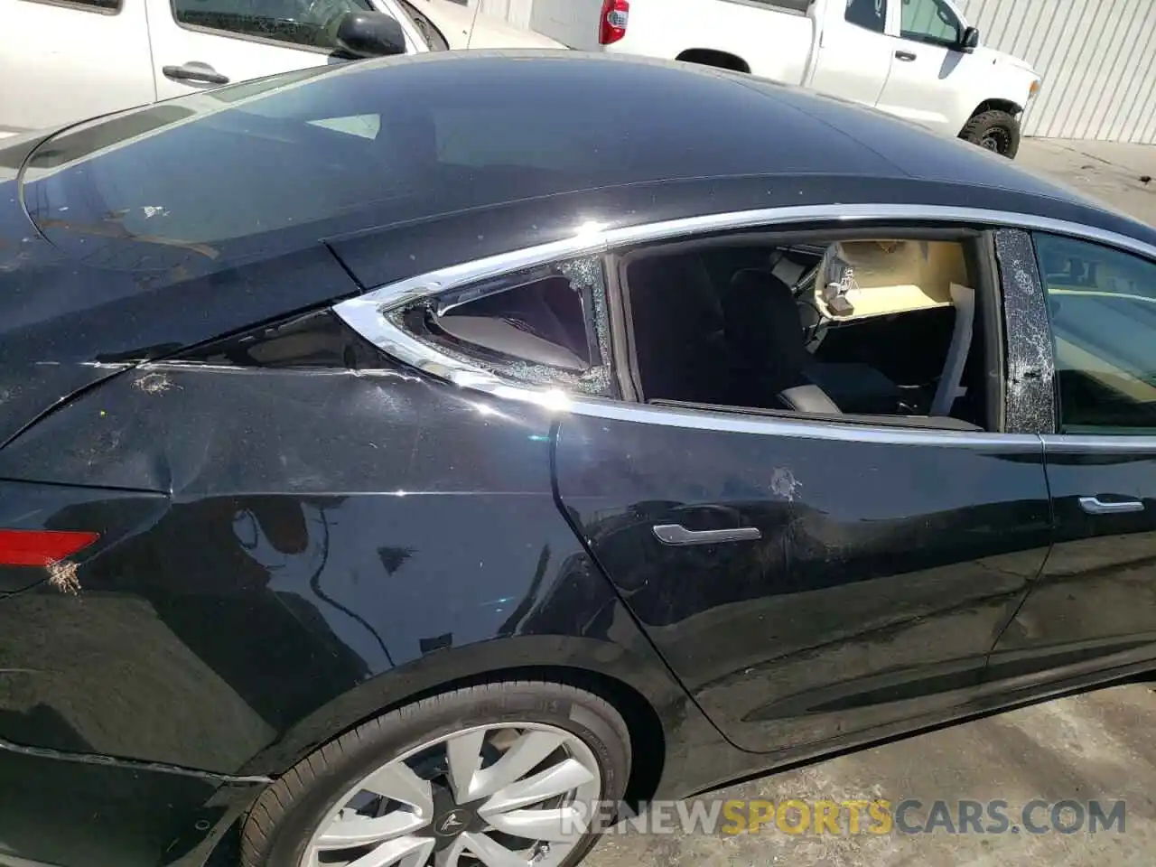 9 Photograph of a damaged car 5YJ3E1EA3KF357442 TESLA MODEL 3 2019