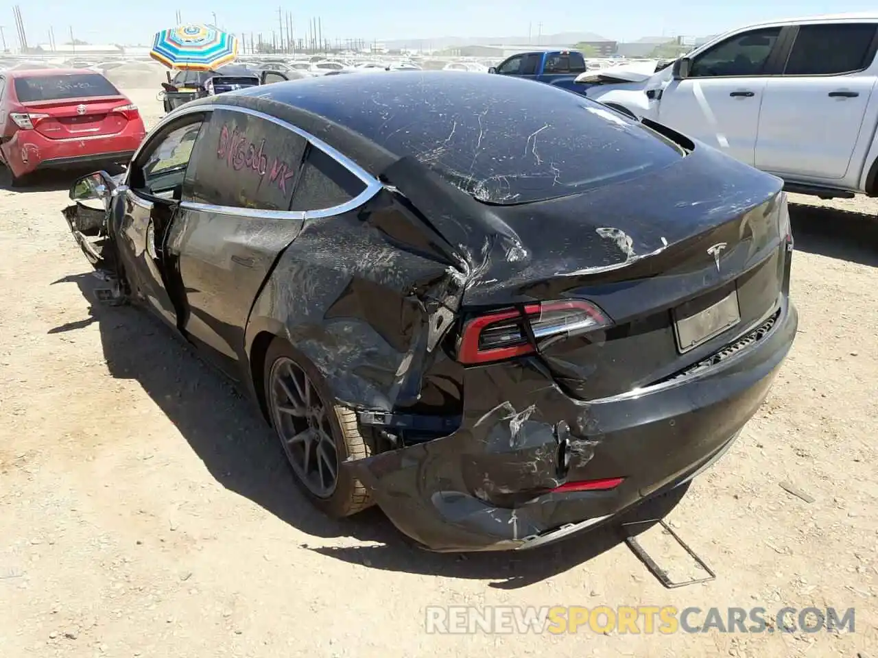 3 Photograph of a damaged car 5YJ3E1EA3KF398847 TESLA MODEL 3 2019