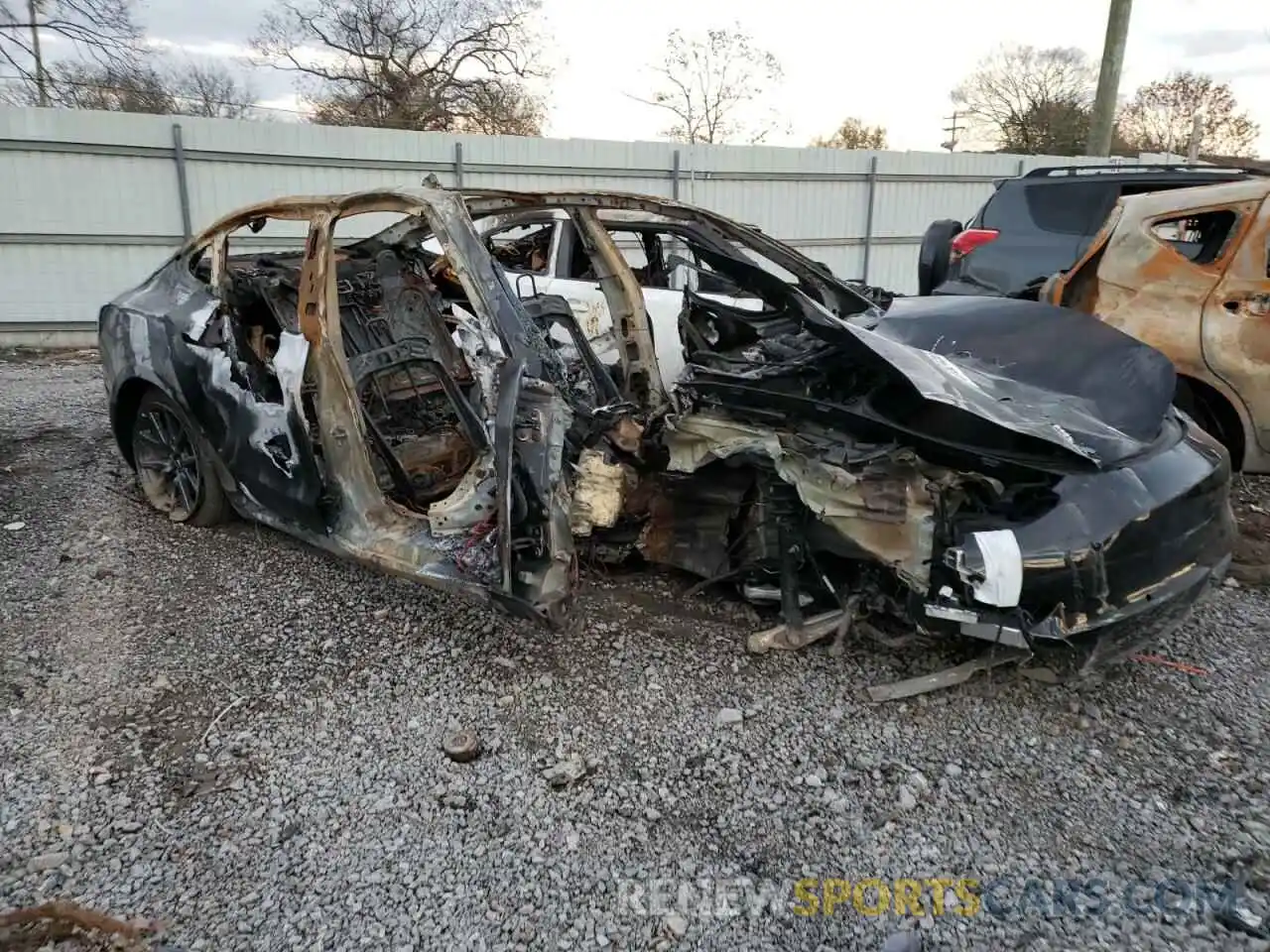 4 Photograph of a damaged car 5YJ3E1EA3KF398959 TESLA MODEL 3 2019