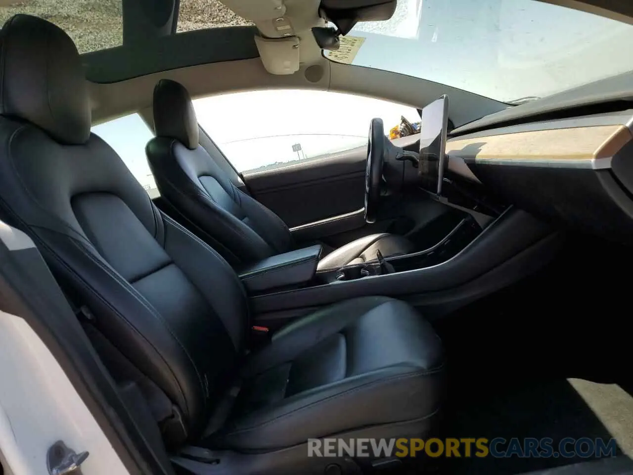7 Photograph of a damaged car 5YJ3E1EA3KF402556 TESLA MODEL 3 2019
