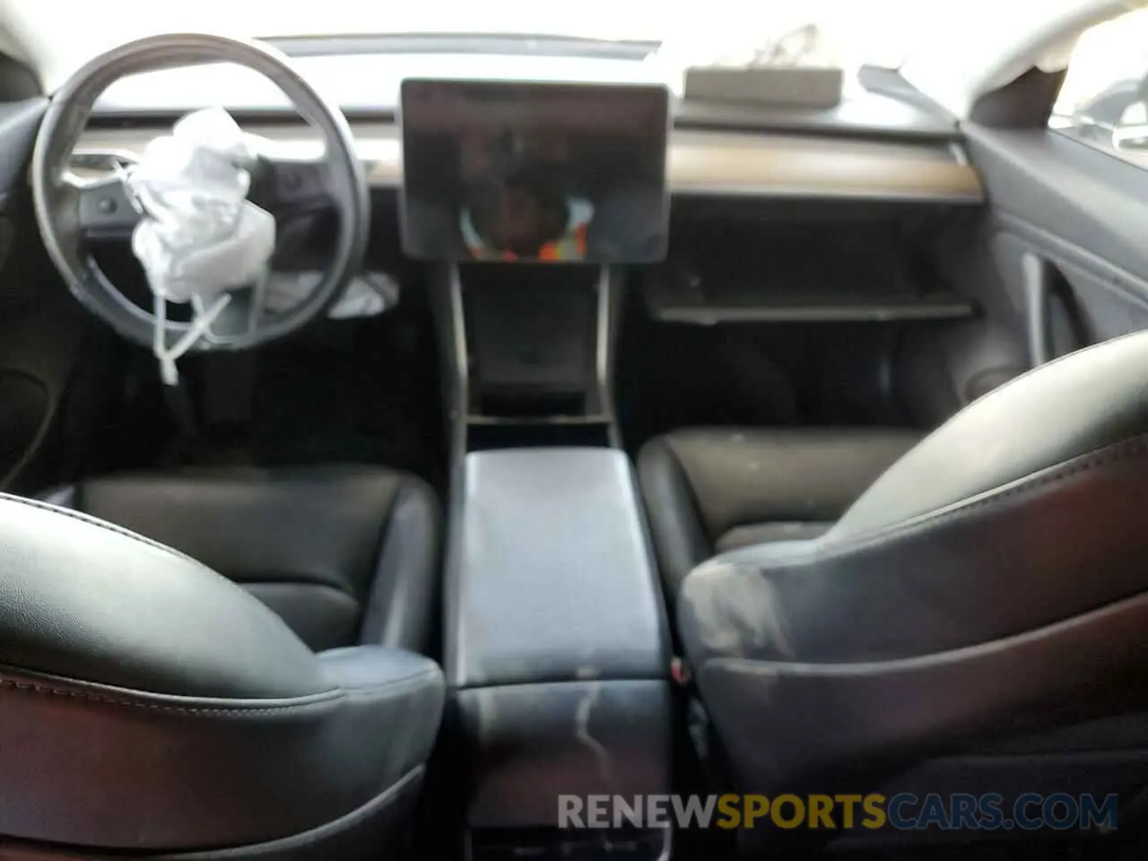 8 Photograph of a damaged car 5YJ3E1EA3KF412665 TESLA MODEL 3 2019