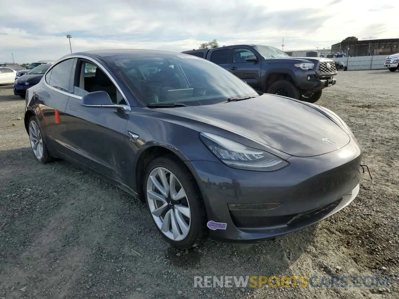4 Photograph of a damaged car 5YJ3E1EA3KF425416 TESLA MODEL 3 2019