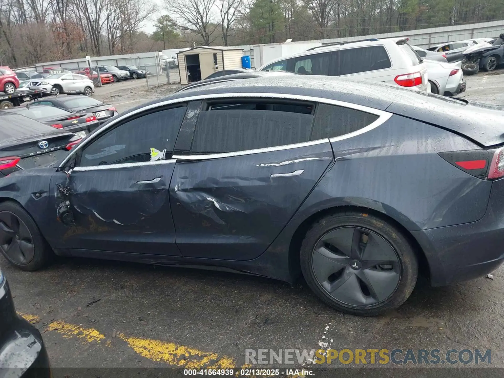 14 Photograph of a damaged car 5YJ3E1EA3KF426971 TESLA MODEL 3 2019