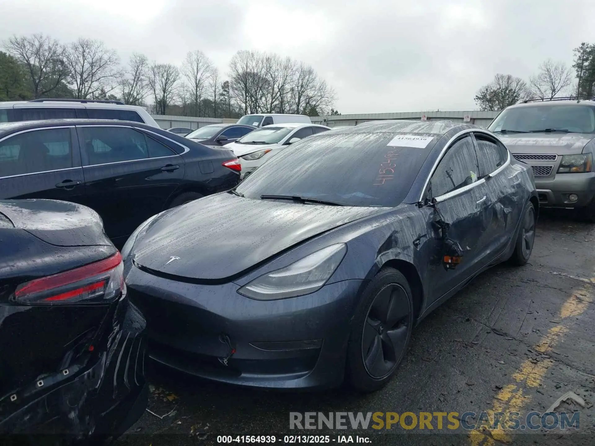 2 Photograph of a damaged car 5YJ3E1EA3KF426971 TESLA MODEL 3 2019