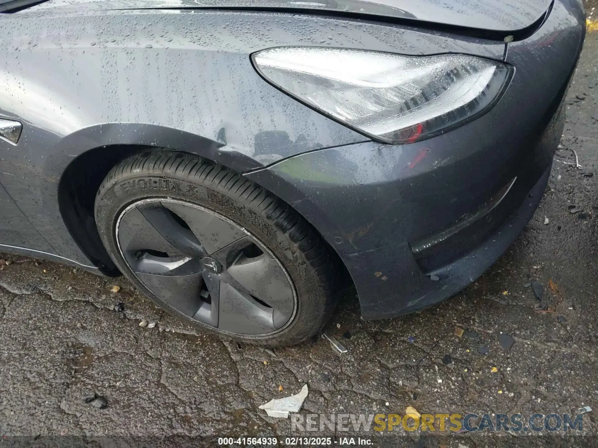 20 Photograph of a damaged car 5YJ3E1EA3KF426971 TESLA MODEL 3 2019