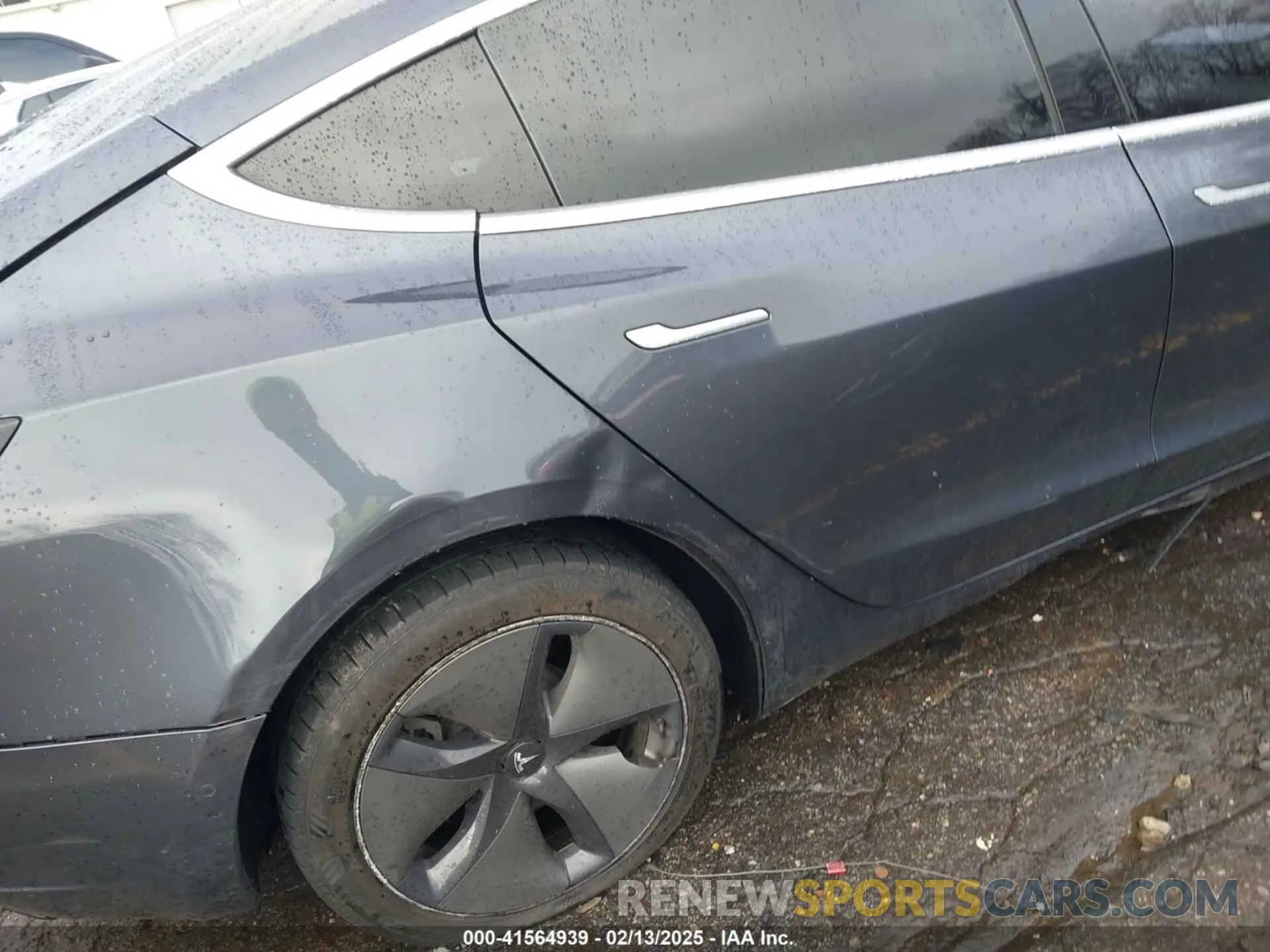 22 Photograph of a damaged car 5YJ3E1EA3KF426971 TESLA MODEL 3 2019