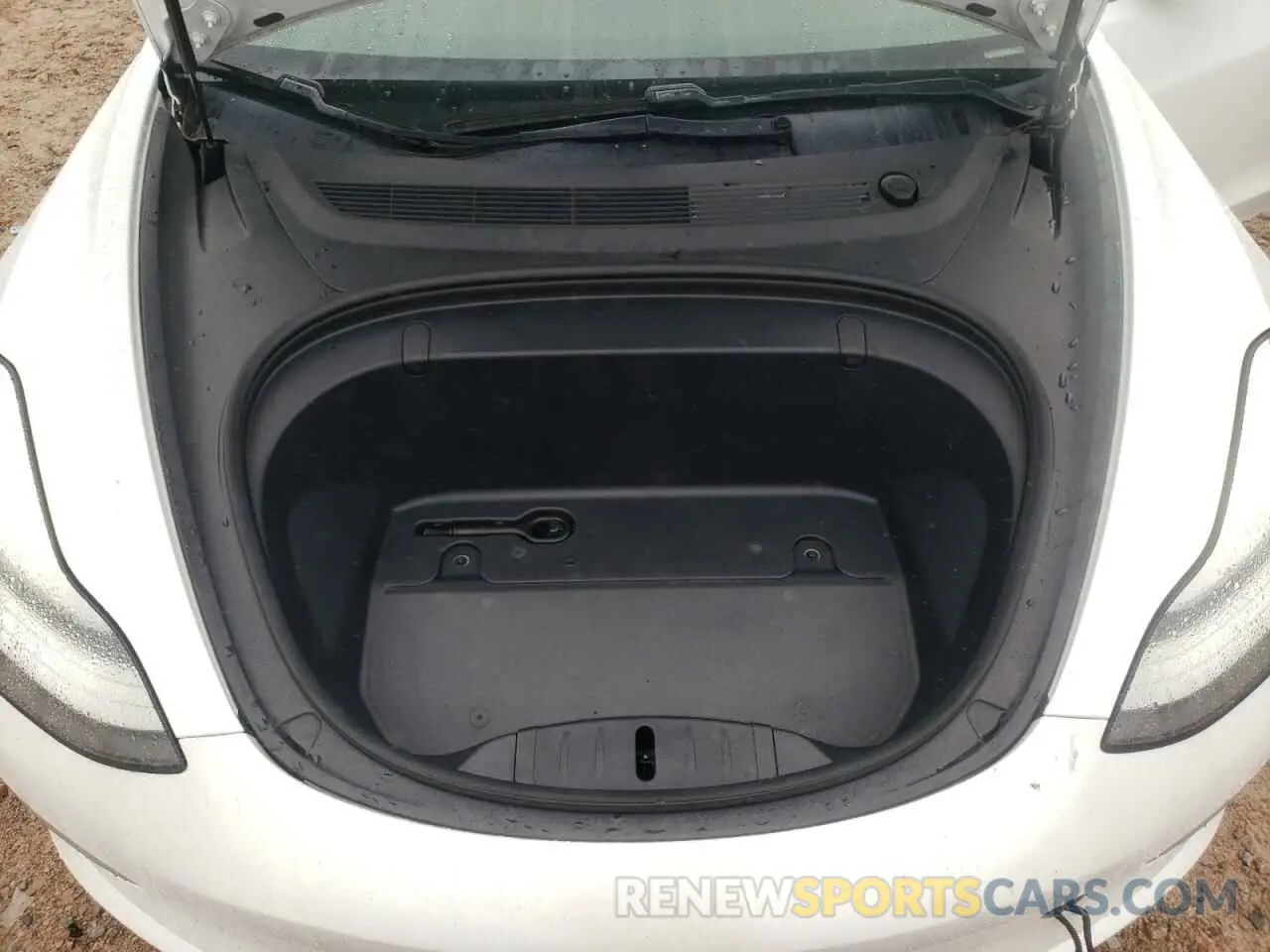 11 Photograph of a damaged car 5YJ3E1EA3KF444760 TESLA MODEL 3 2019