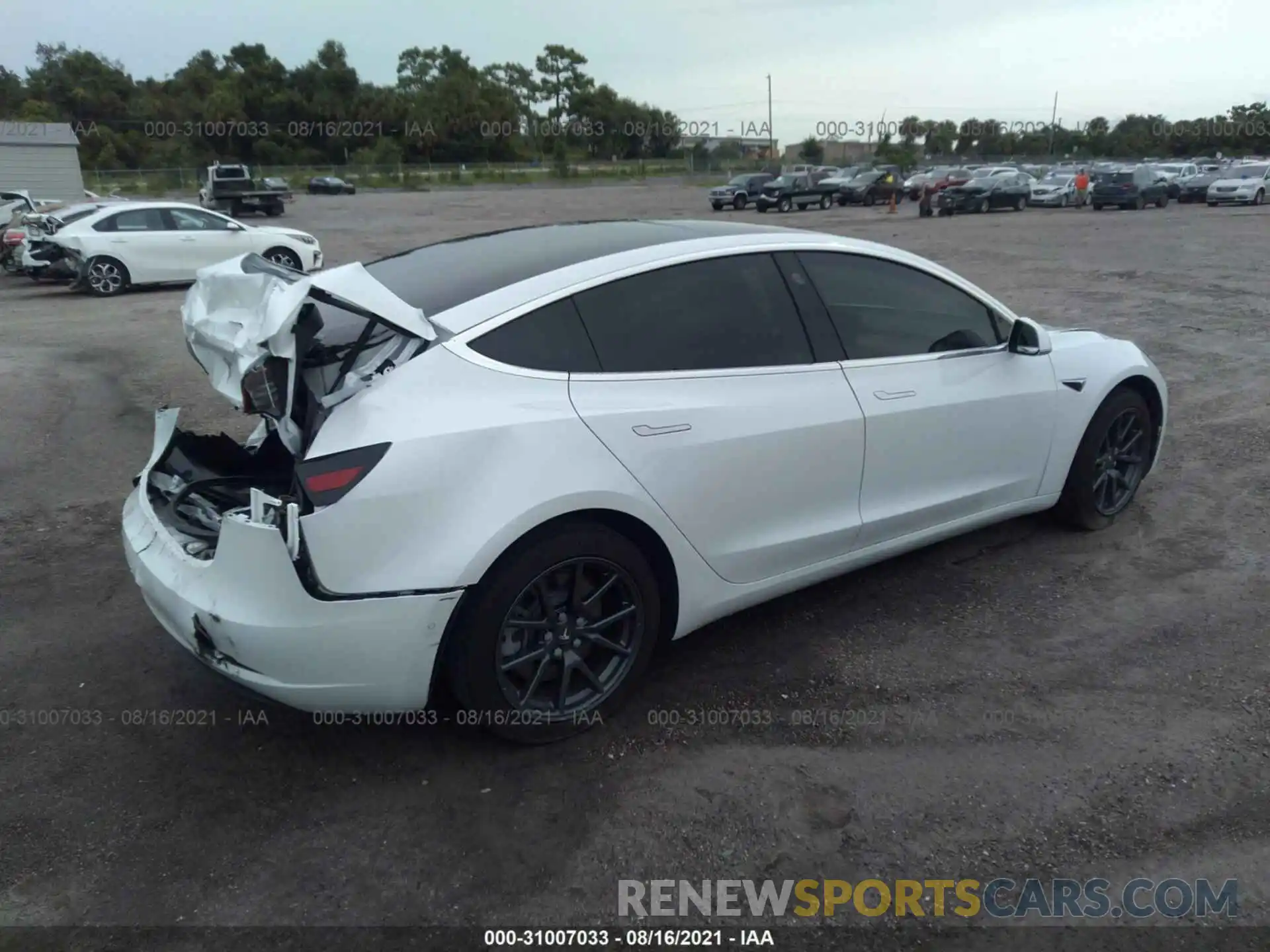 4 Photograph of a damaged car 5YJ3E1EA3KF483204 TESLA MODEL 3 2019