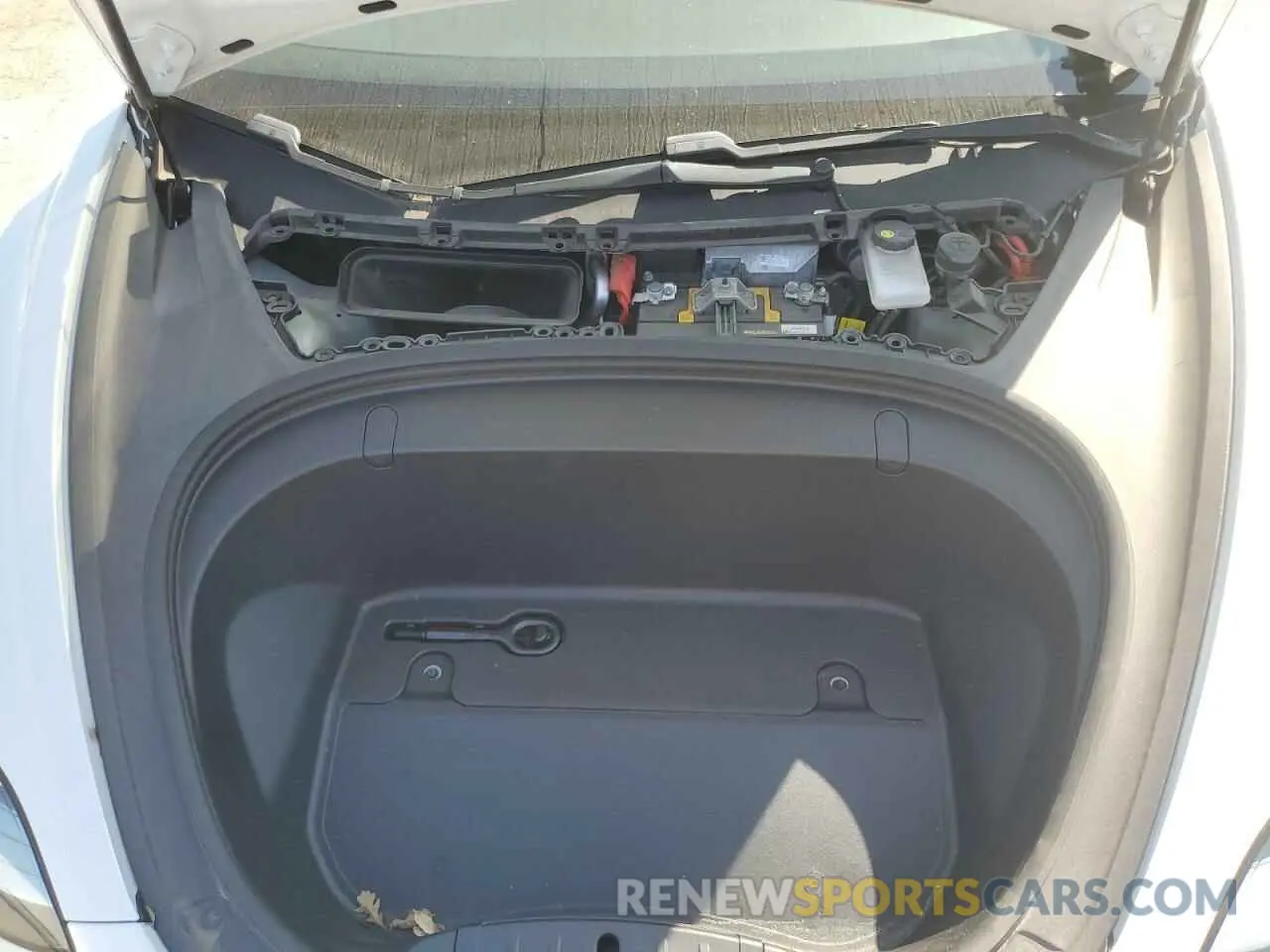 11 Photograph of a damaged car 5YJ3E1EA3KF483719 TESLA MODEL 3 2019