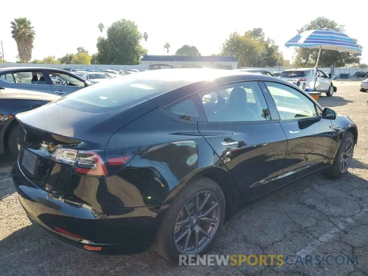 3 Photograph of a damaged car 5YJ3E1EA4KF296618 TESLA MODEL 3 2019