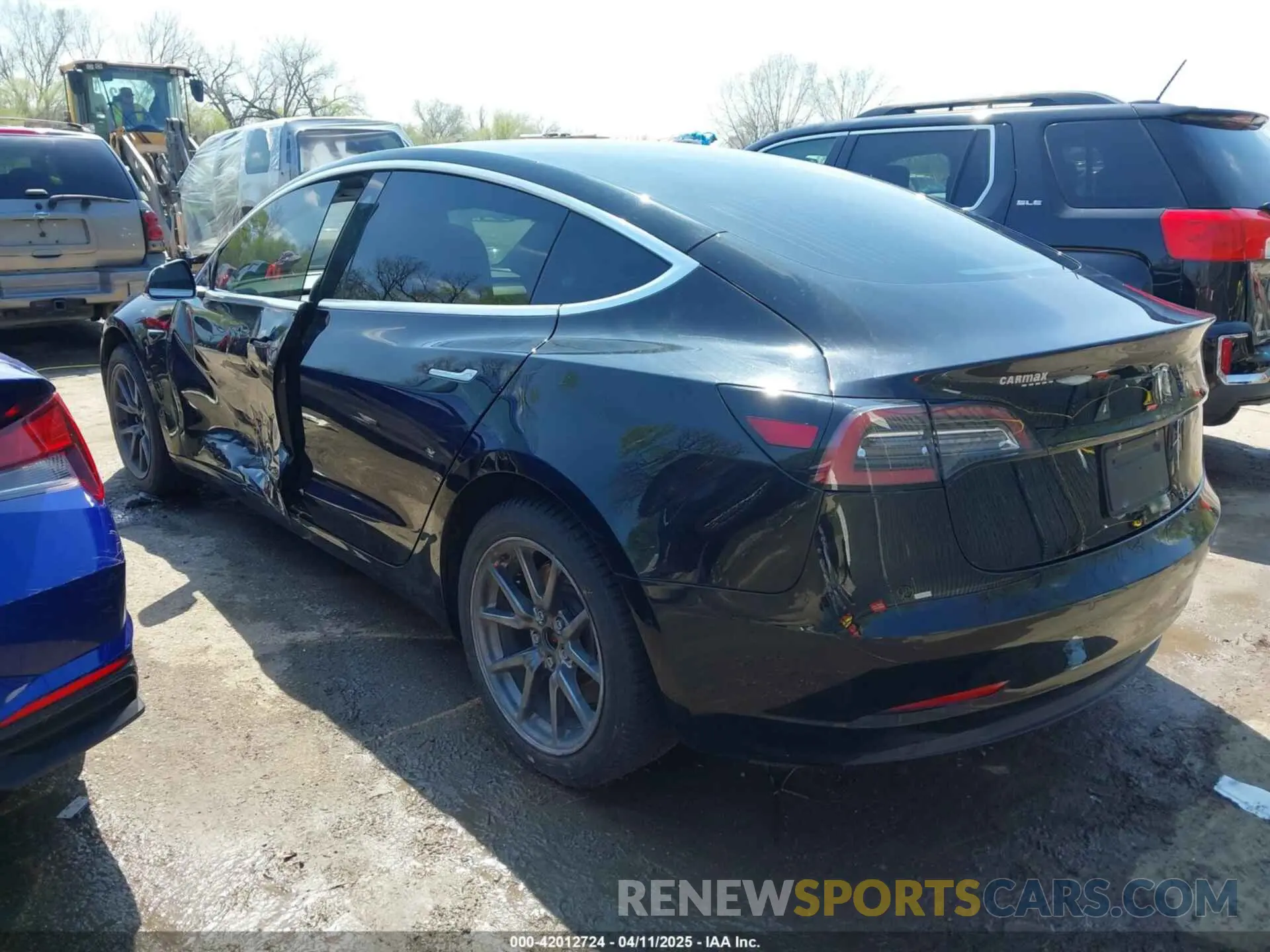 3 Photograph of a damaged car 5YJ3E1EA4KF296859 TESLA MODEL 3 2019