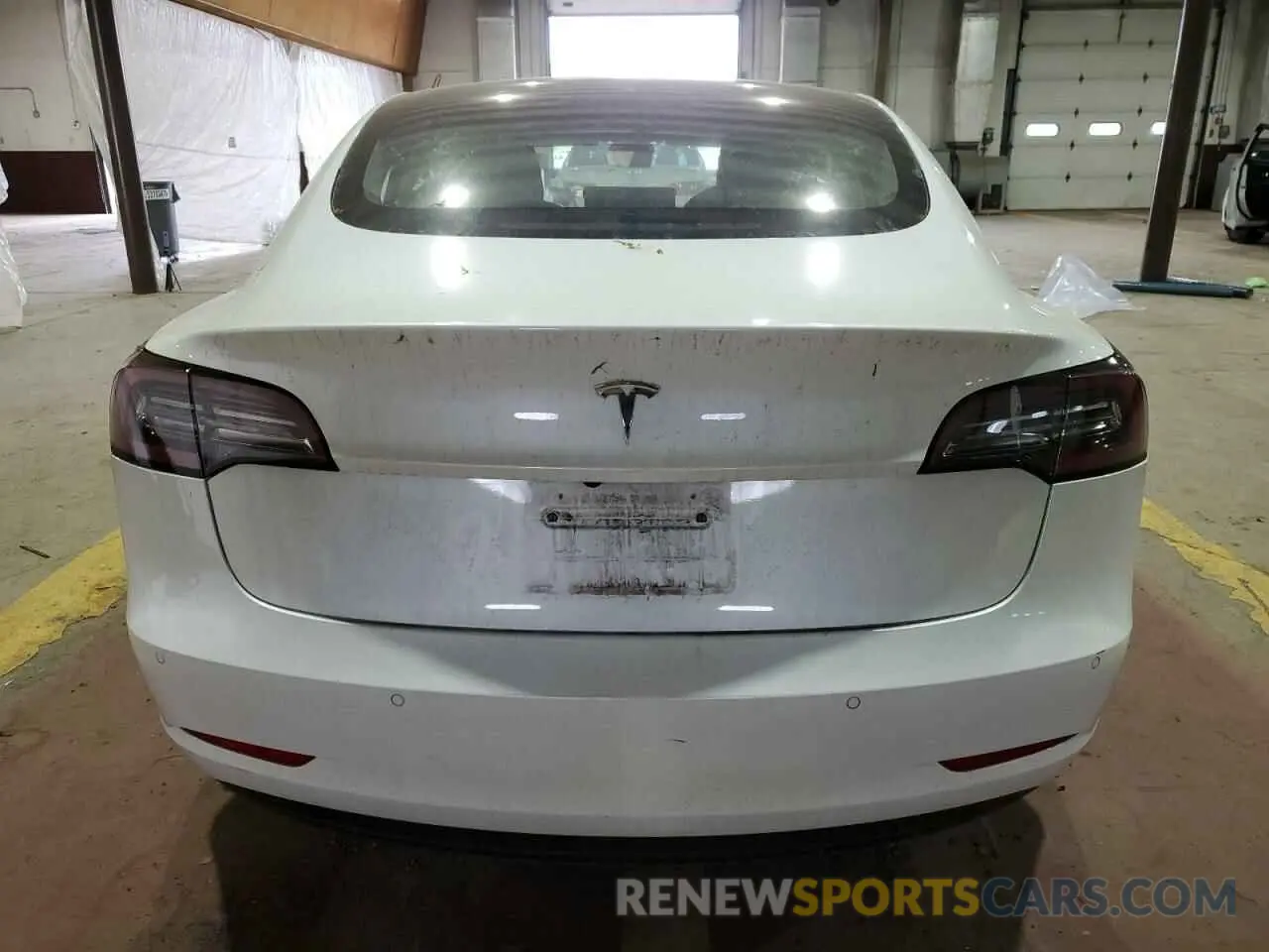 6 Photograph of a damaged car 5YJ3E1EA4KF309822 TESLA MODEL 3 2019