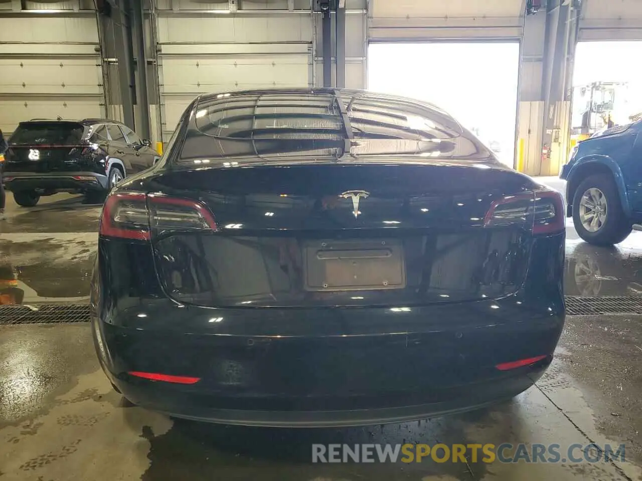 6 Photograph of a damaged car 5YJ3E1EA4KF310792 TESLA MODEL 3 2019