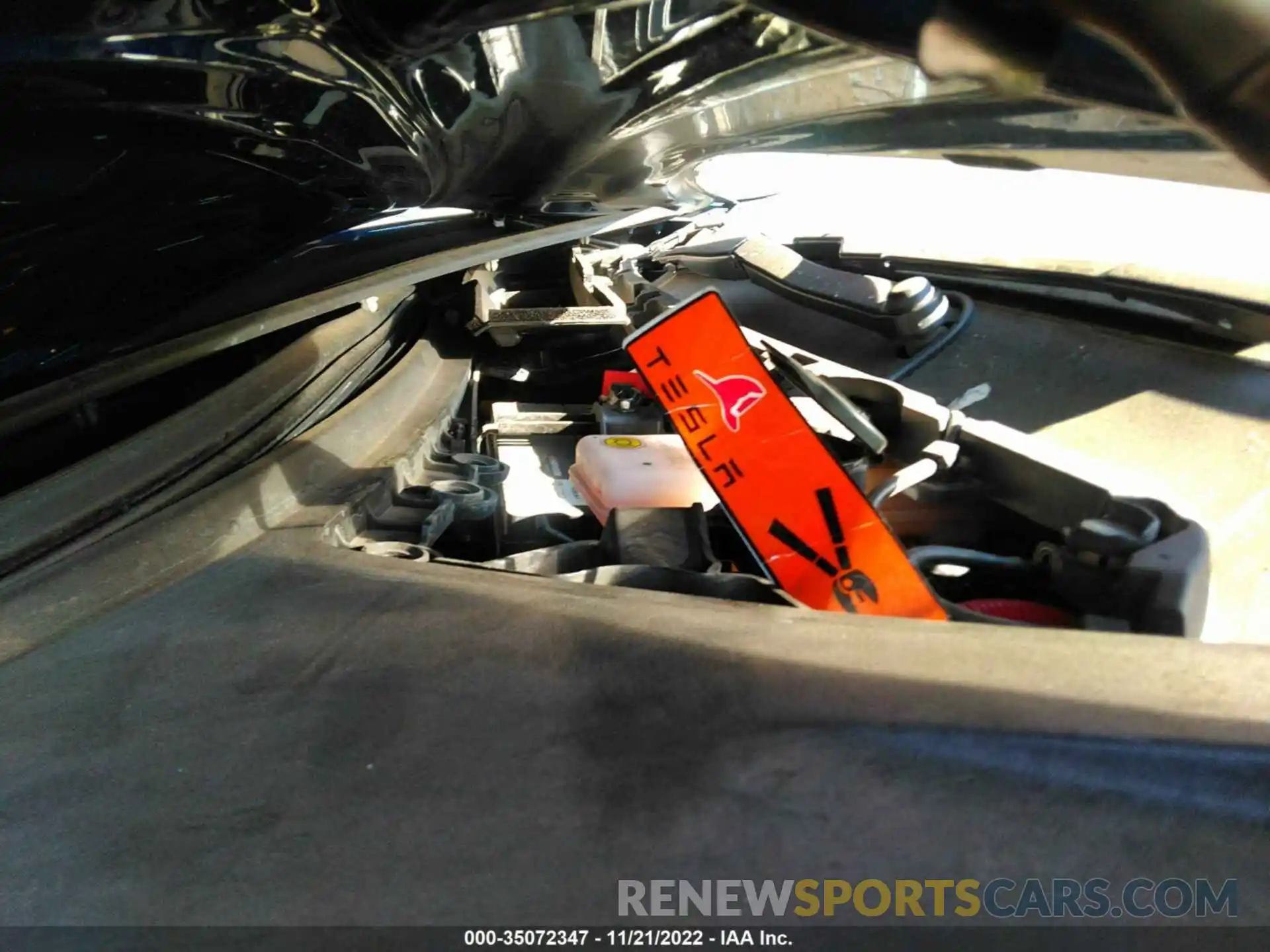 10 Photograph of a damaged car 5YJ3E1EA4KF313921 TESLA MODEL 3 2019