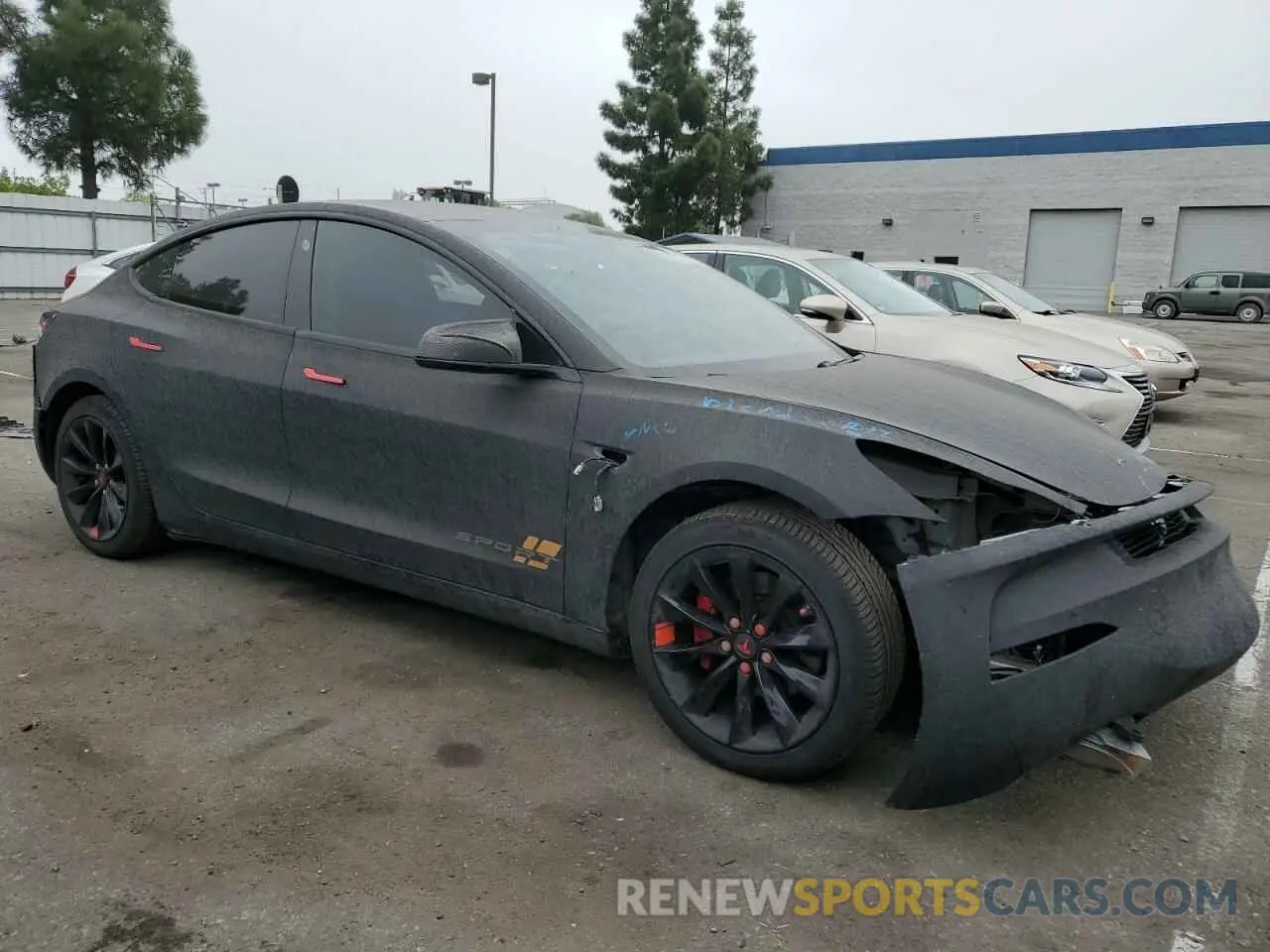 4 Photograph of a damaged car 5YJ3E1EA4KF317077 TESLA MODEL 3 2019