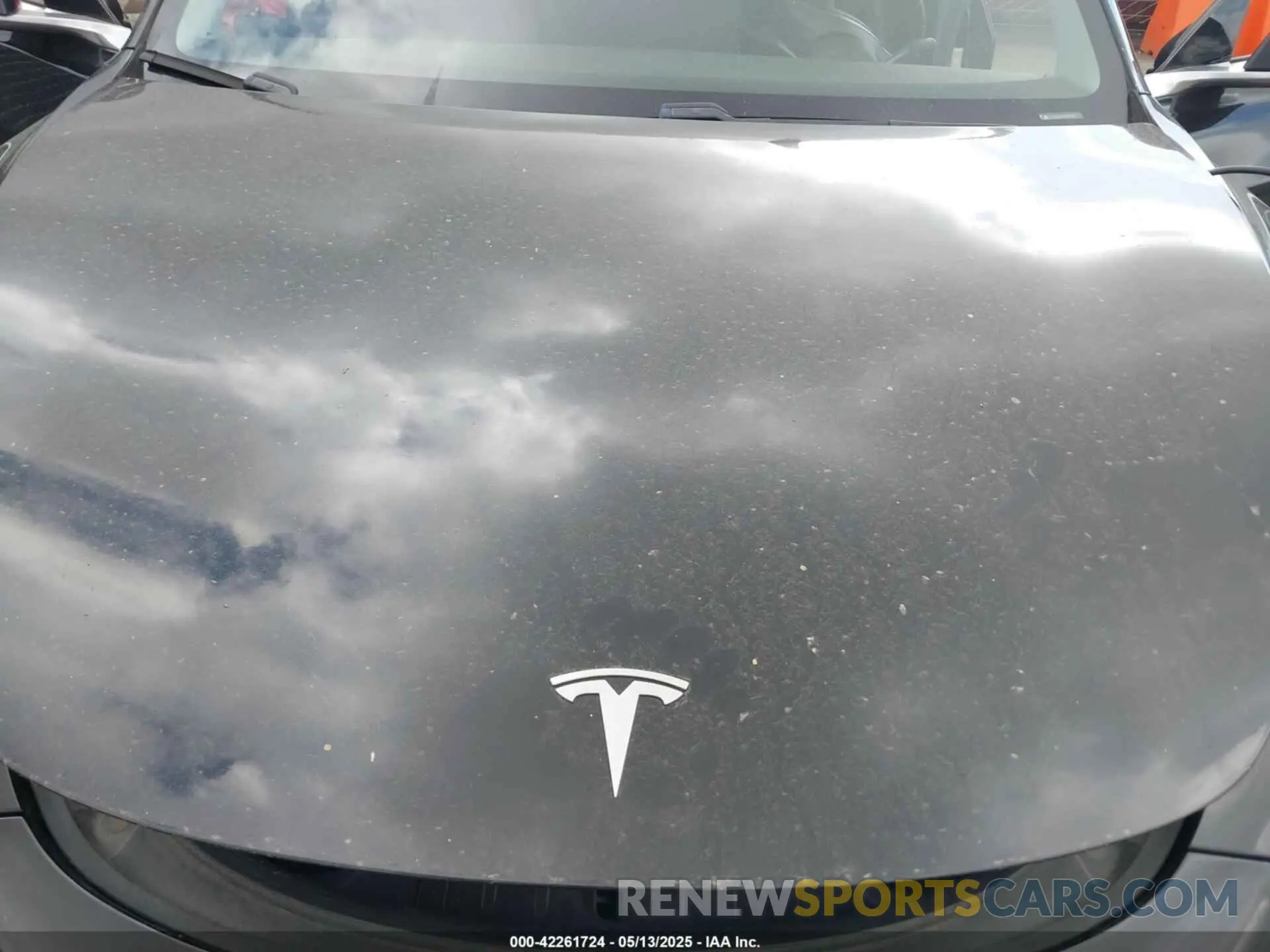 10 Photograph of a damaged car 5YJ3E1EA4KF361967 TESLA MODEL 3 2019
