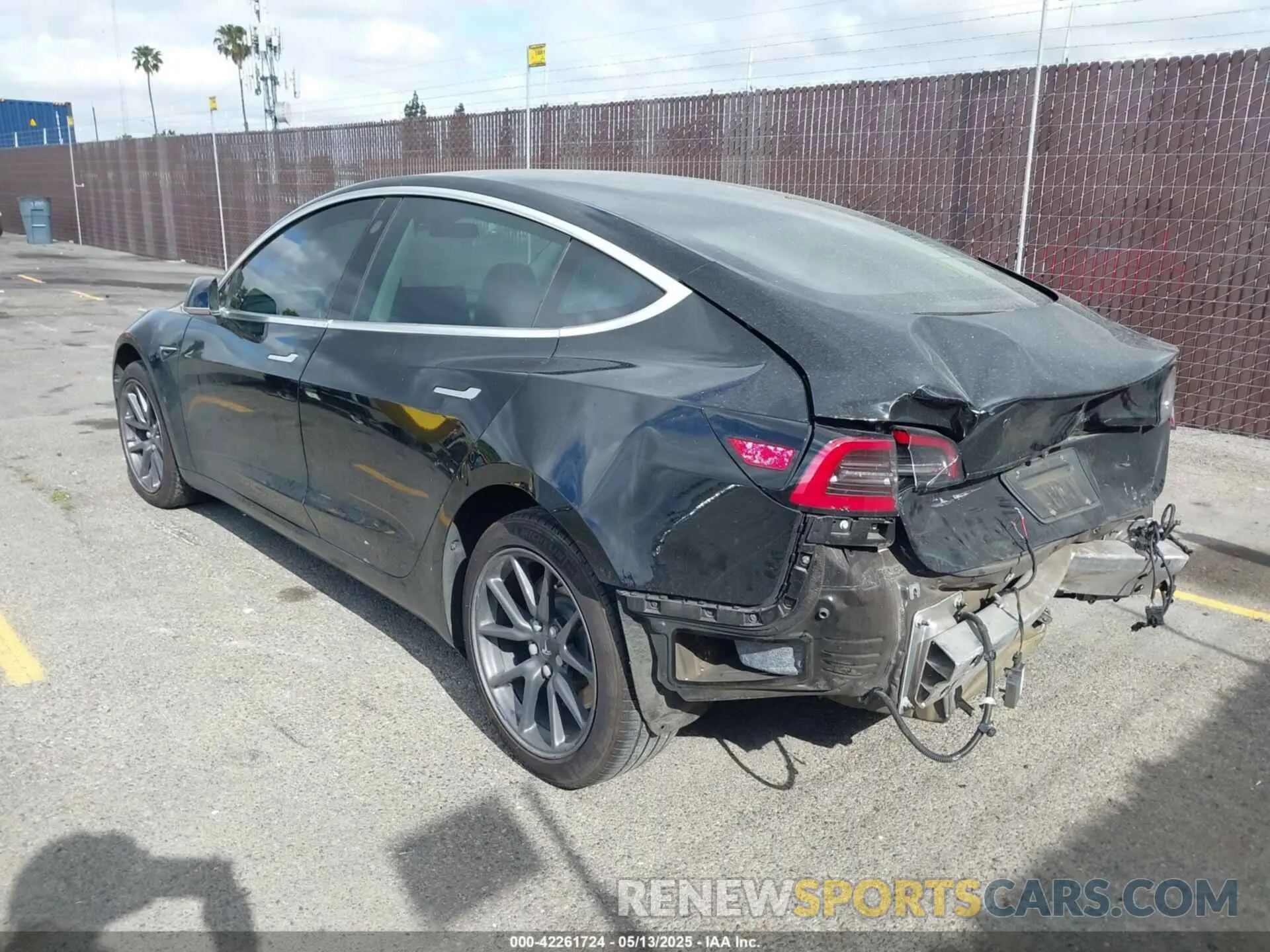 3 Photograph of a damaged car 5YJ3E1EA4KF361967 TESLA MODEL 3 2019