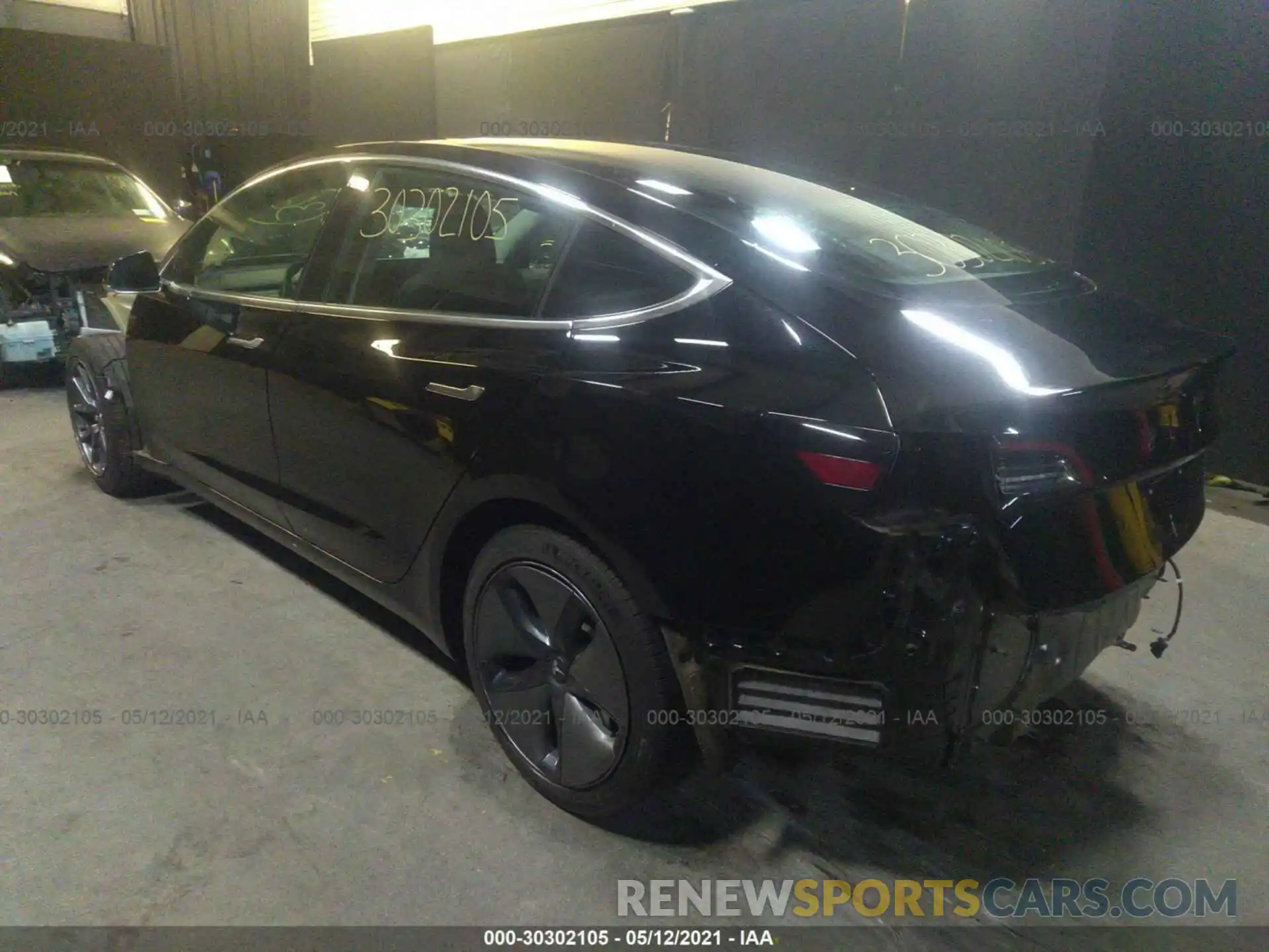 3 Photograph of a damaged car 5YJ3E1EA4KF395231 TESLA MODEL 3 2019