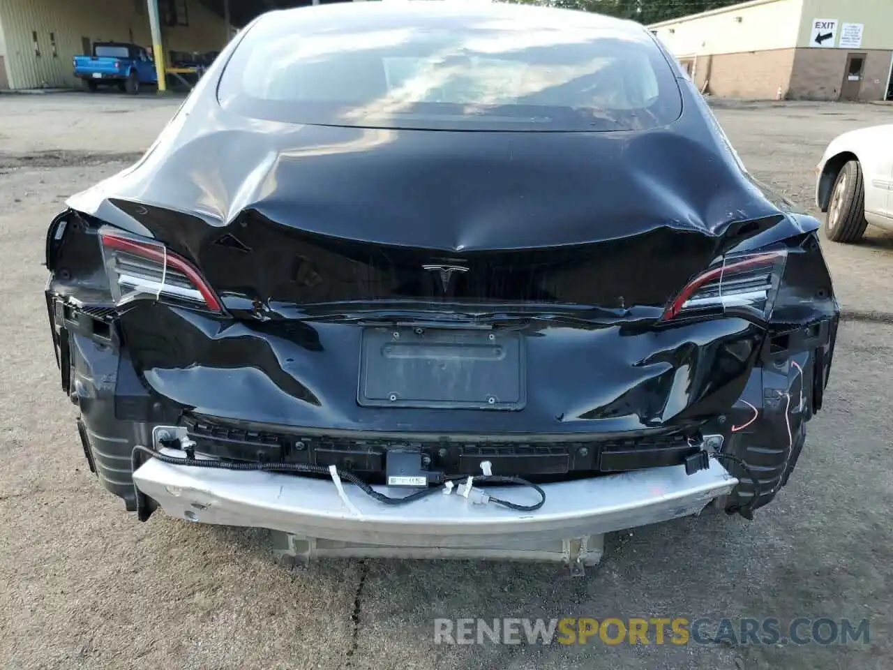 9 Photograph of a damaged car 5YJ3E1EA4KF396024 TESLA MODEL 3 2019