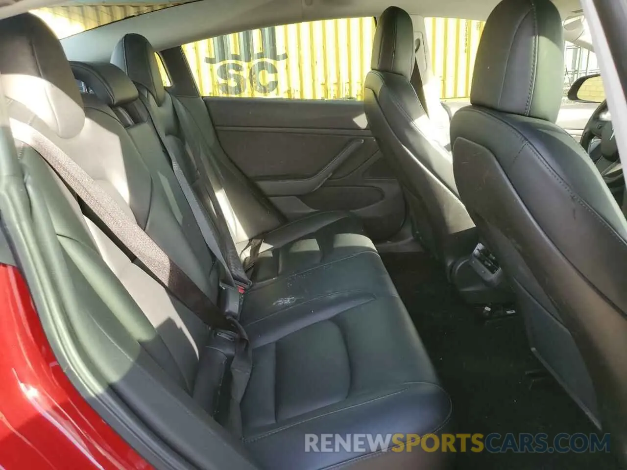 10 Photograph of a damaged car 5YJ3E1EA4KF396489 TESLA MODEL 3 2019