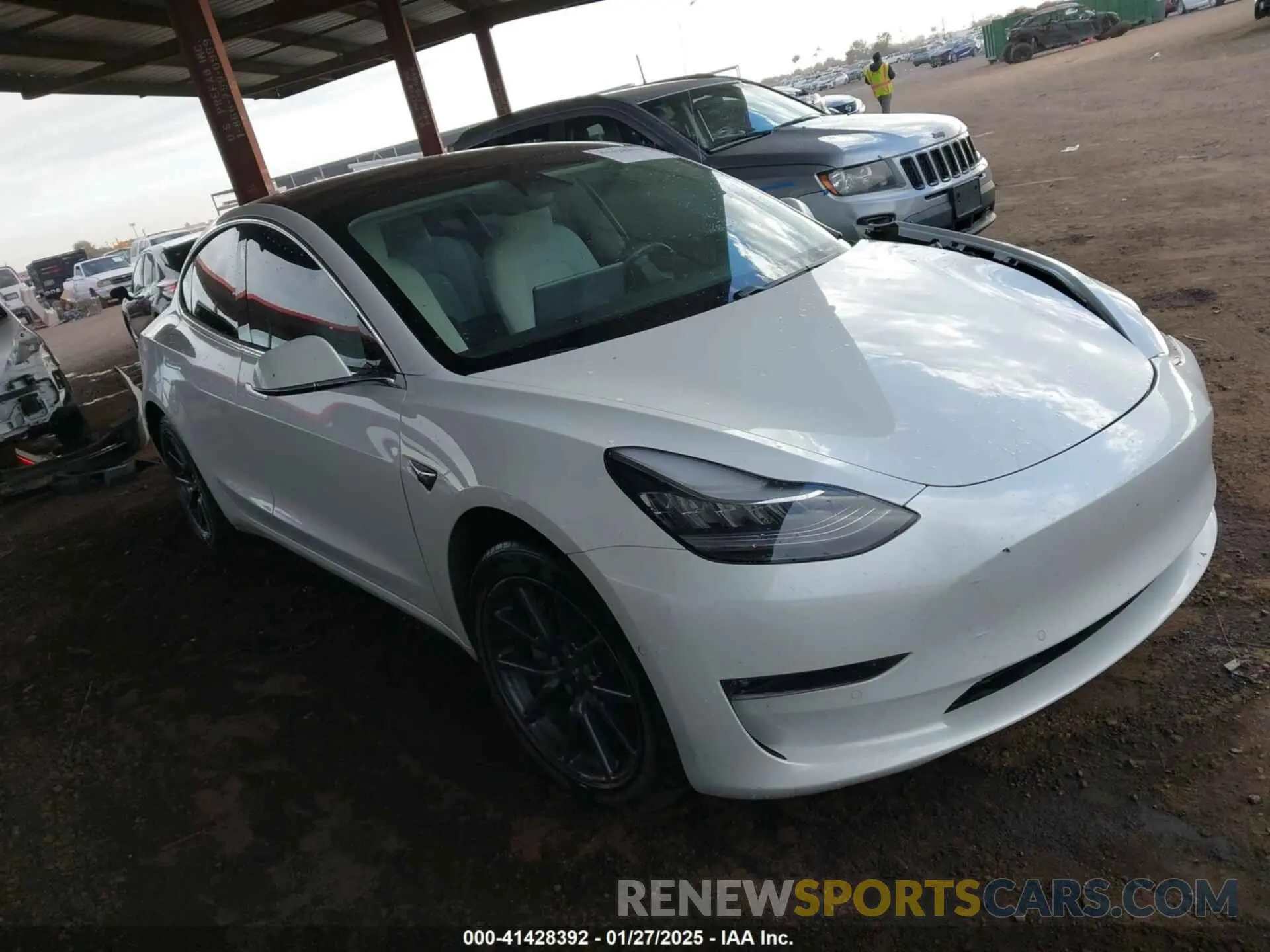 1 Photograph of a damaged car 5YJ3E1EA4KF402940 TESLA MODEL 3 2019
