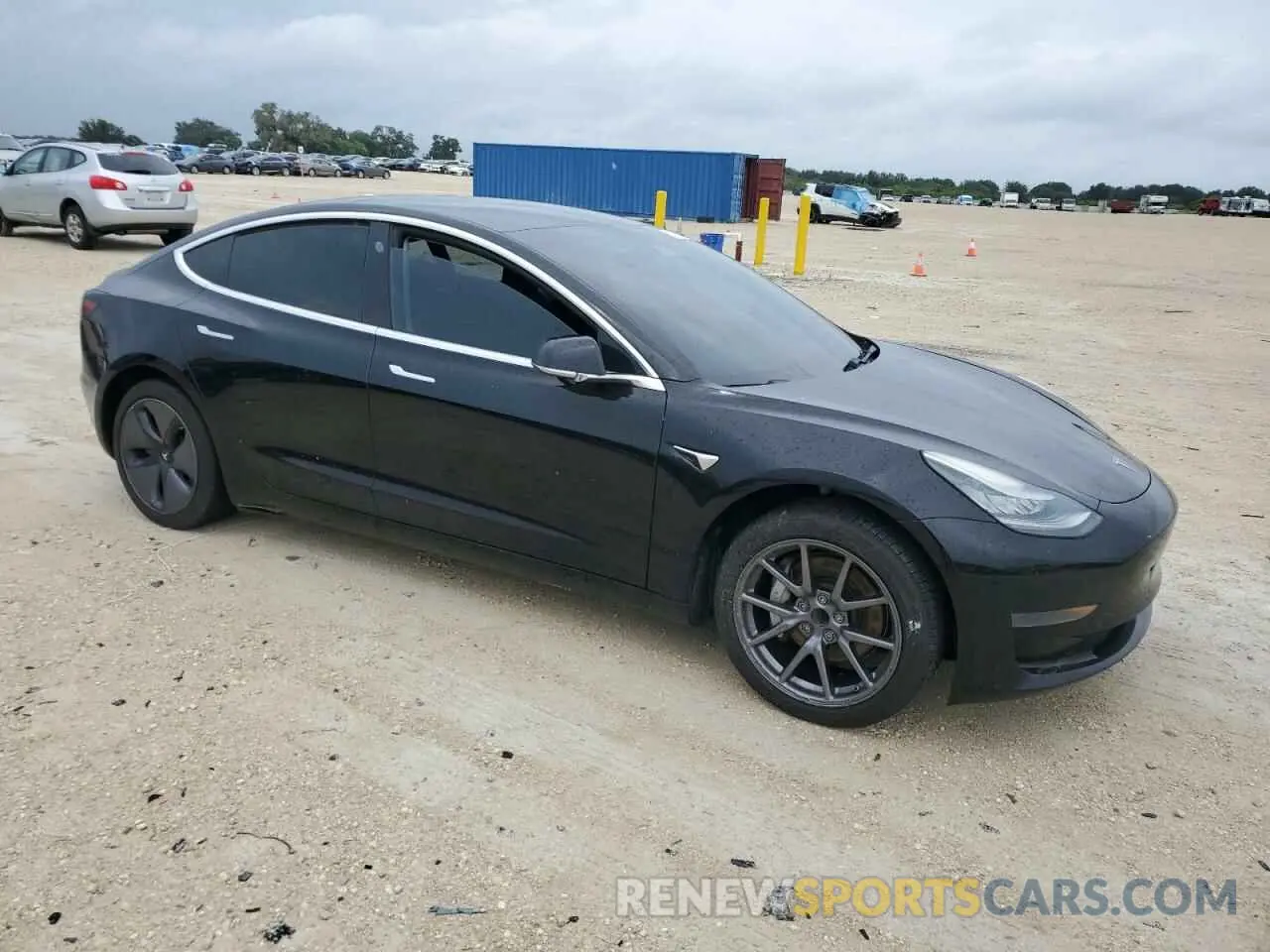 4 Photograph of a damaged car 5YJ3E1EA4KF409919 TESLA MODEL 3 2019