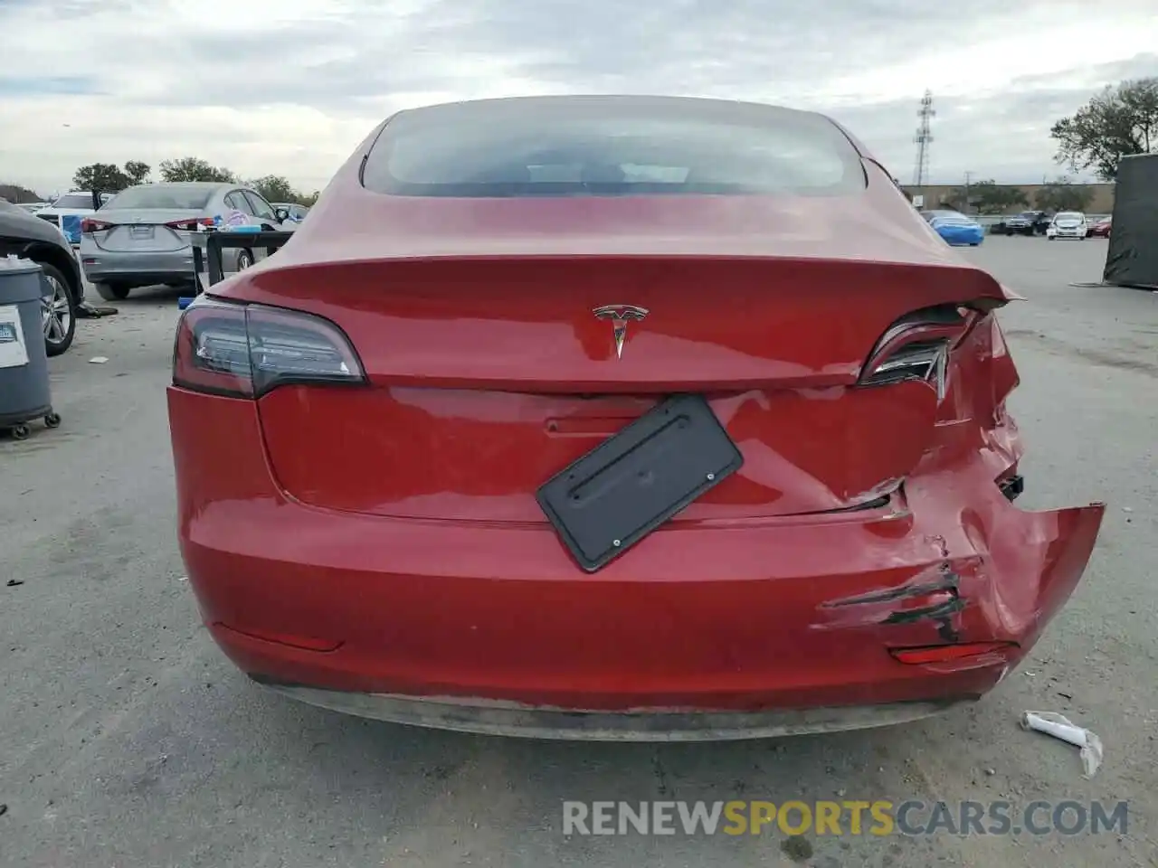 6 Photograph of a damaged car 5YJ3E1EA4KF411587 TESLA MODEL 3 2019