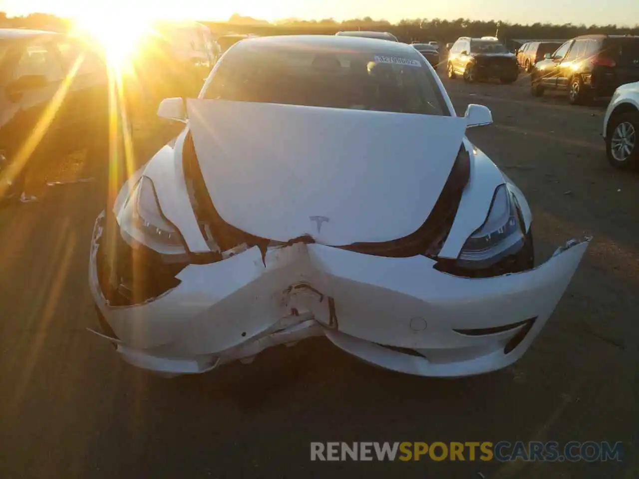 9 Photograph of a damaged car 5YJ3E1EA4KF424758 TESLA MODEL 3 2019