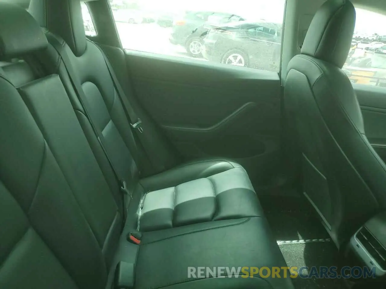 10 Photograph of a damaged car 5YJ3E1EA4KF434741 TESLA MODEL 3 2019