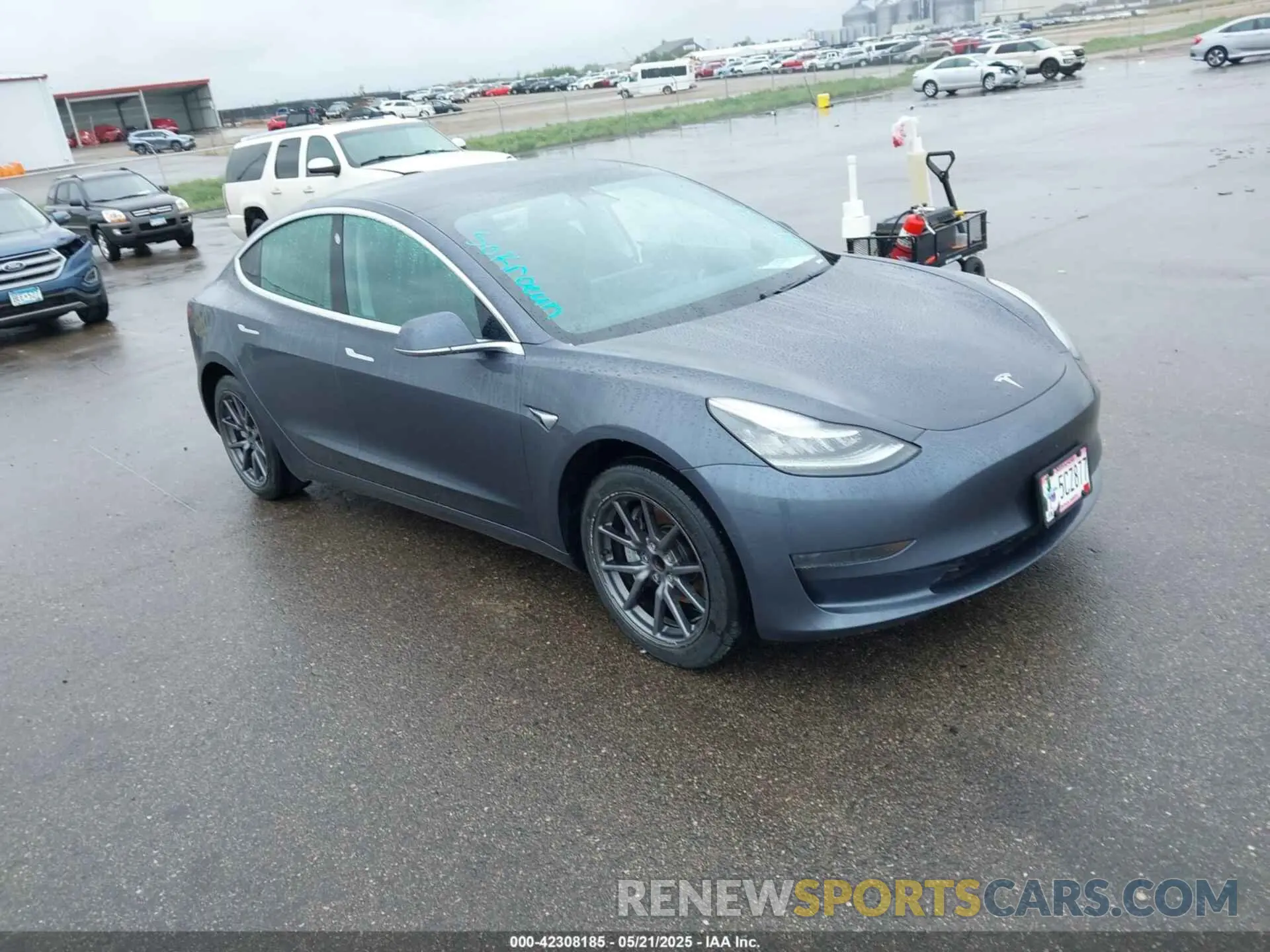 1 Photograph of a damaged car 5YJ3E1EA4KF435551 TESLA MODEL 3 2019