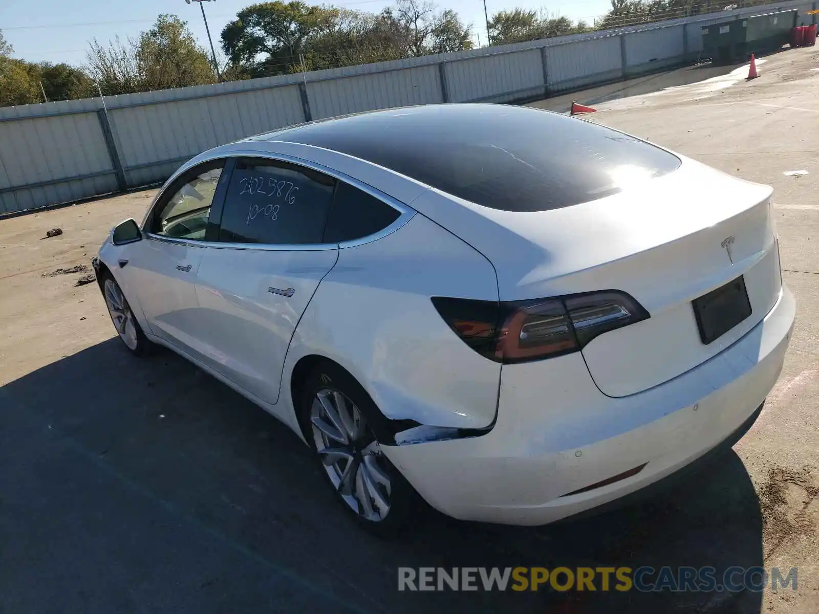 3 Photograph of a damaged car 5YJ3E1EA4KF445125 TESLA MODEL 3 2019