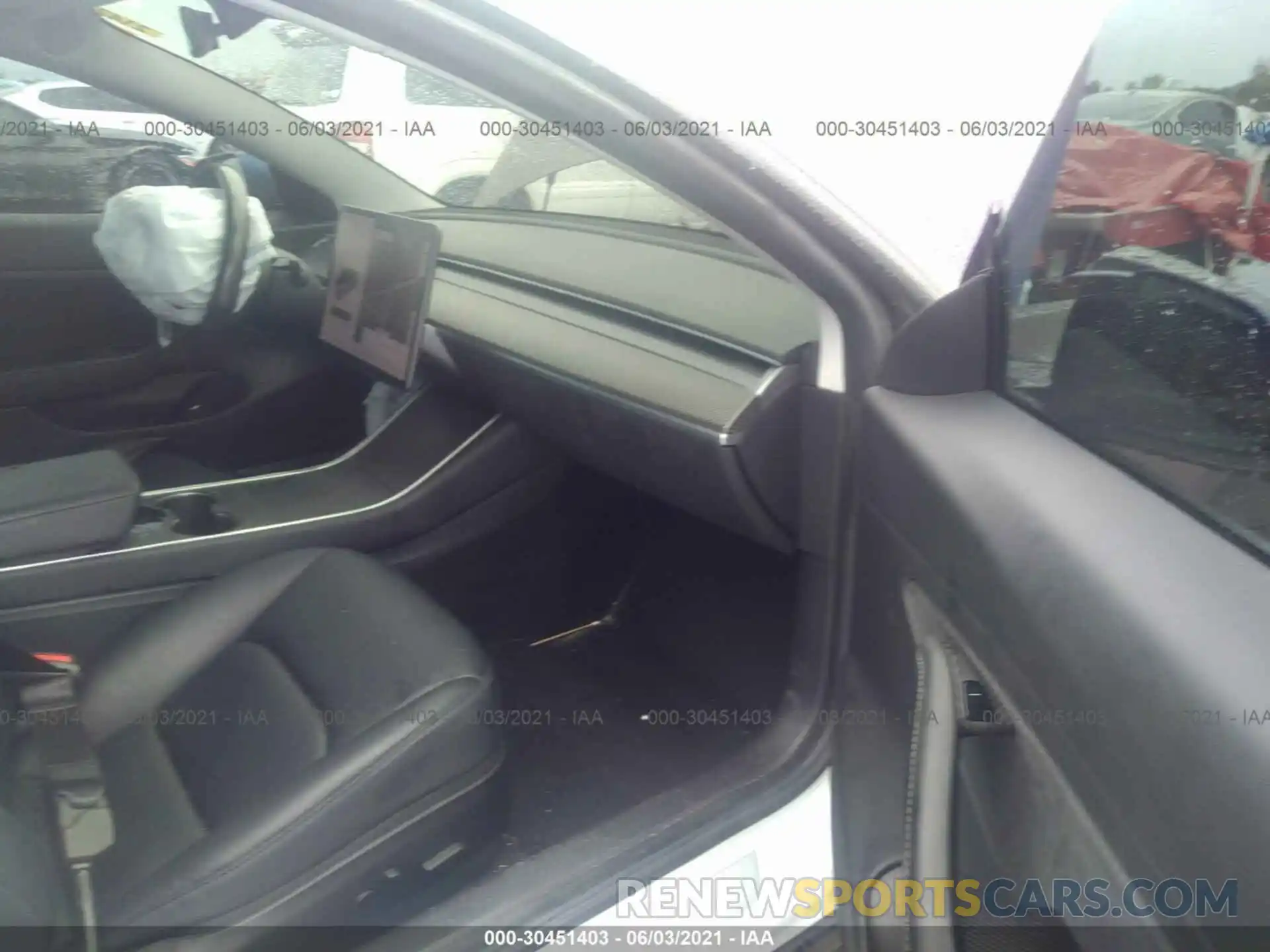 5 Photograph of a damaged car 5YJ3E1EA4KF449367 TESLA MODEL 3 2019