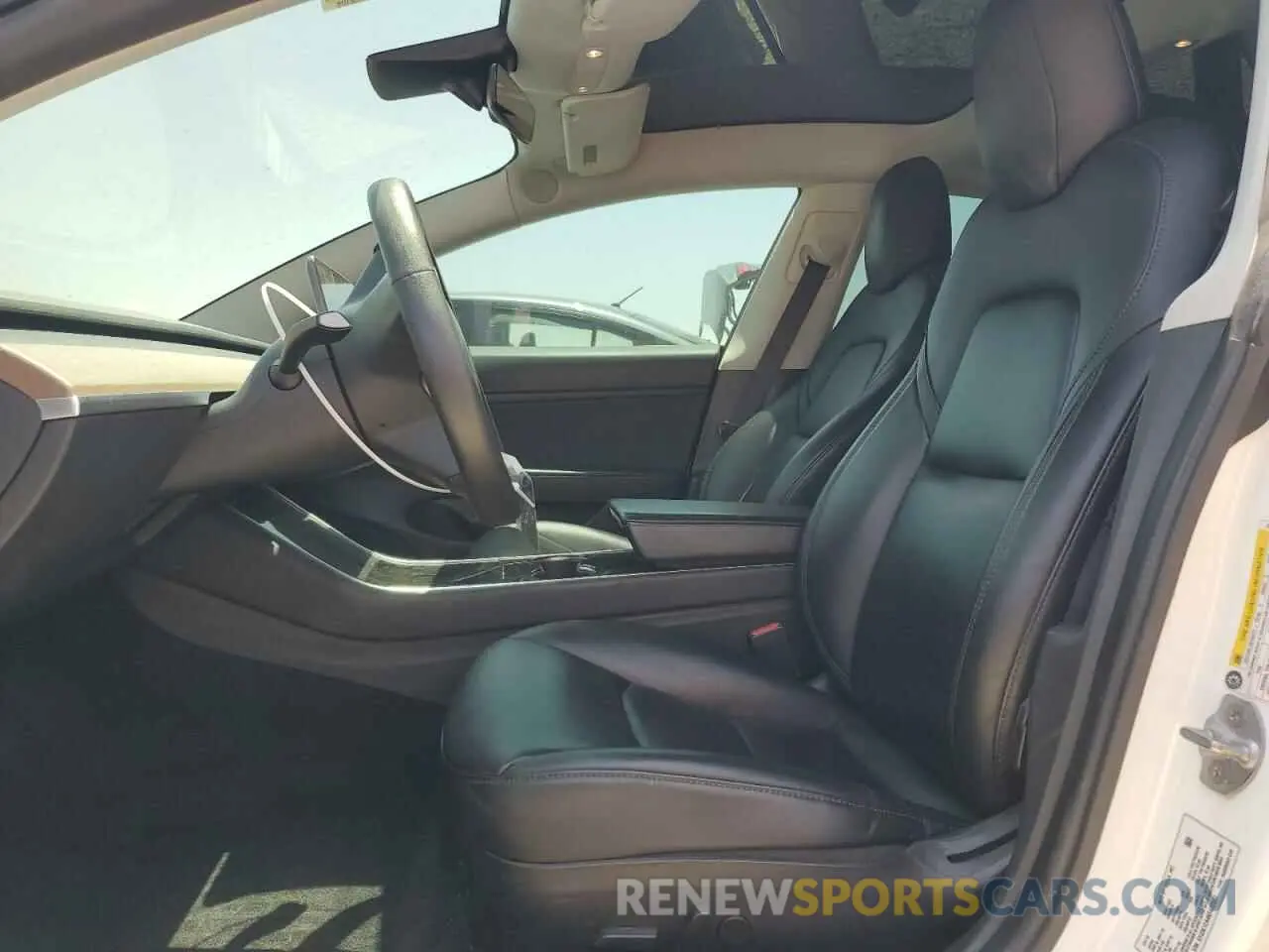 7 Photograph of a damaged car 5YJ3E1EA4KF472552 TESLA MODEL 3 2019