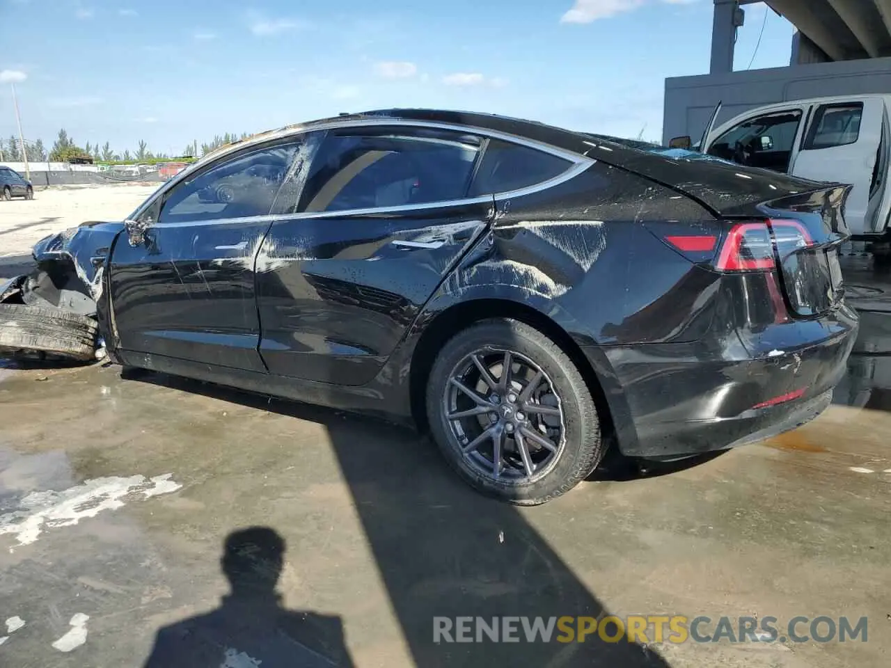 2 Photograph of a damaged car 5YJ3E1EA5KF298099 TESLA MODEL 3 2019