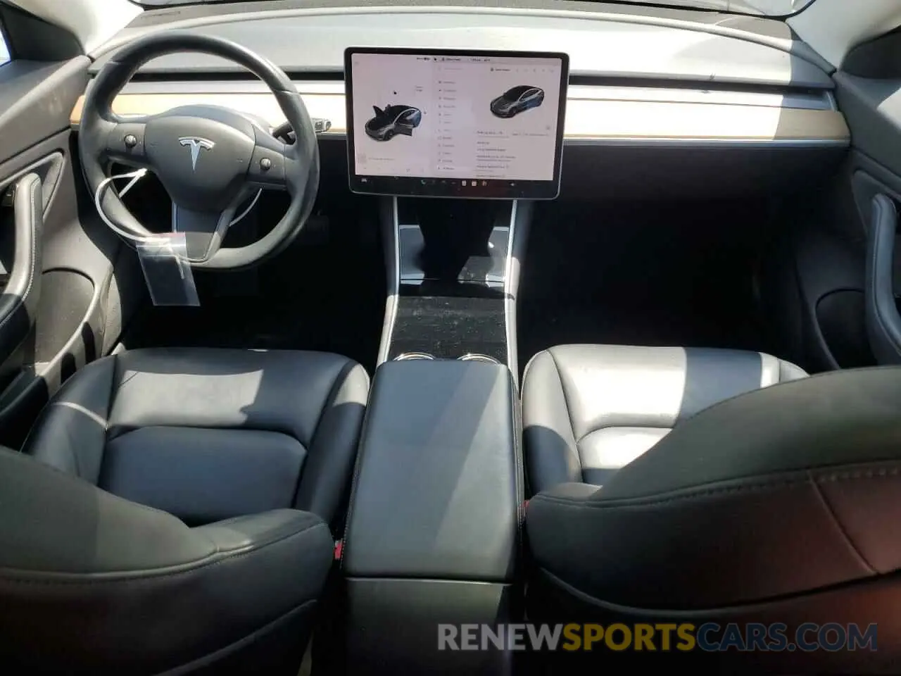 8 Photograph of a damaged car 5YJ3E1EA5KF298832 TESLA MODEL 3 2019