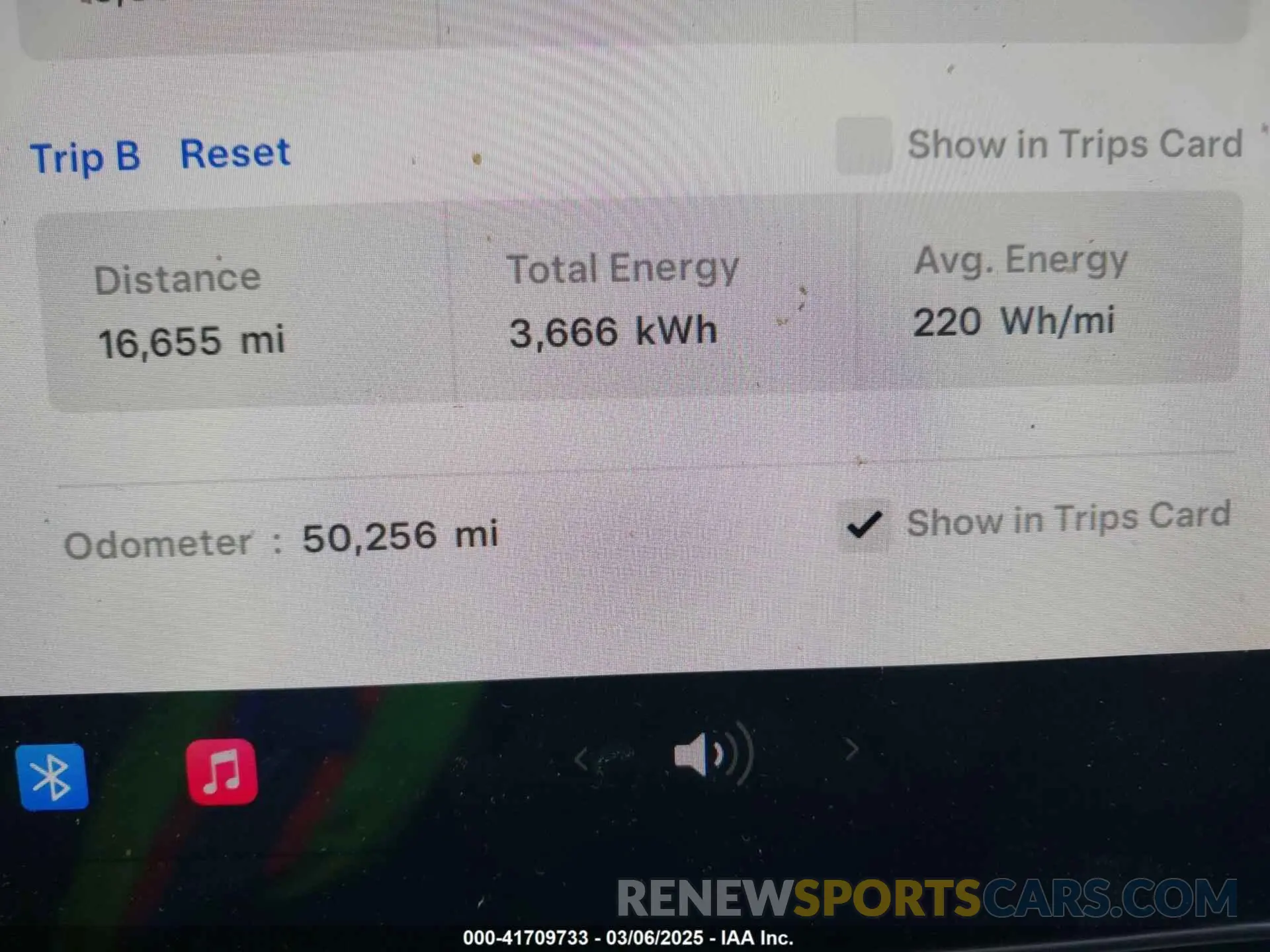 16 Photograph of a damaged car 5YJ3E1EA5KF299589 TESLA MODEL 3 2019