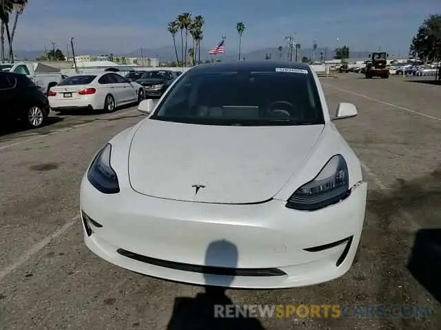 11 Photograph of a damaged car 5YJ3E1EA5KF299768 TESLA MODEL 3 2019