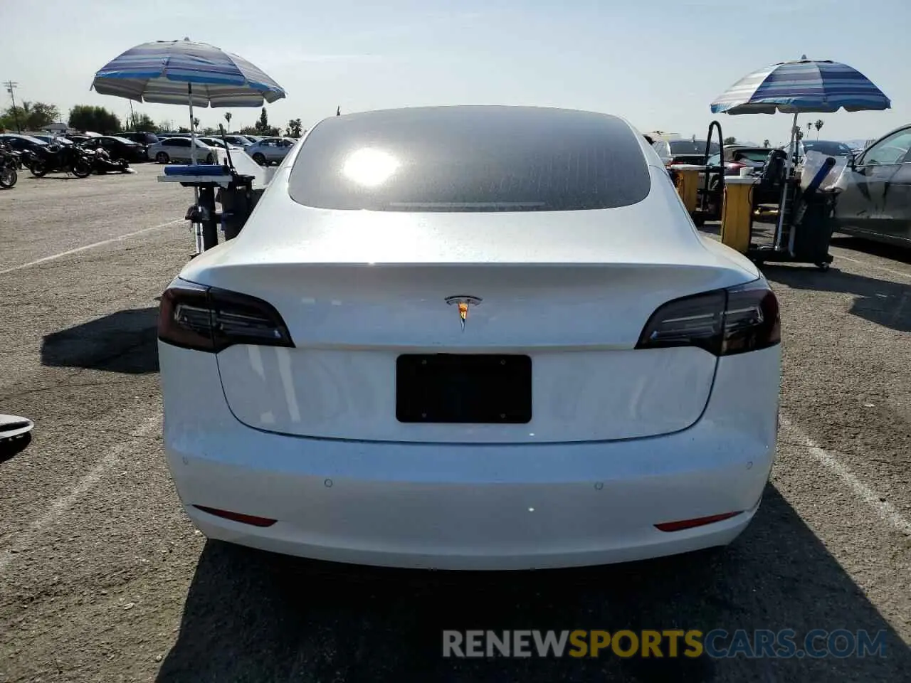 6 Photograph of a damaged car 5YJ3E1EA5KF299768 TESLA MODEL 3 2019