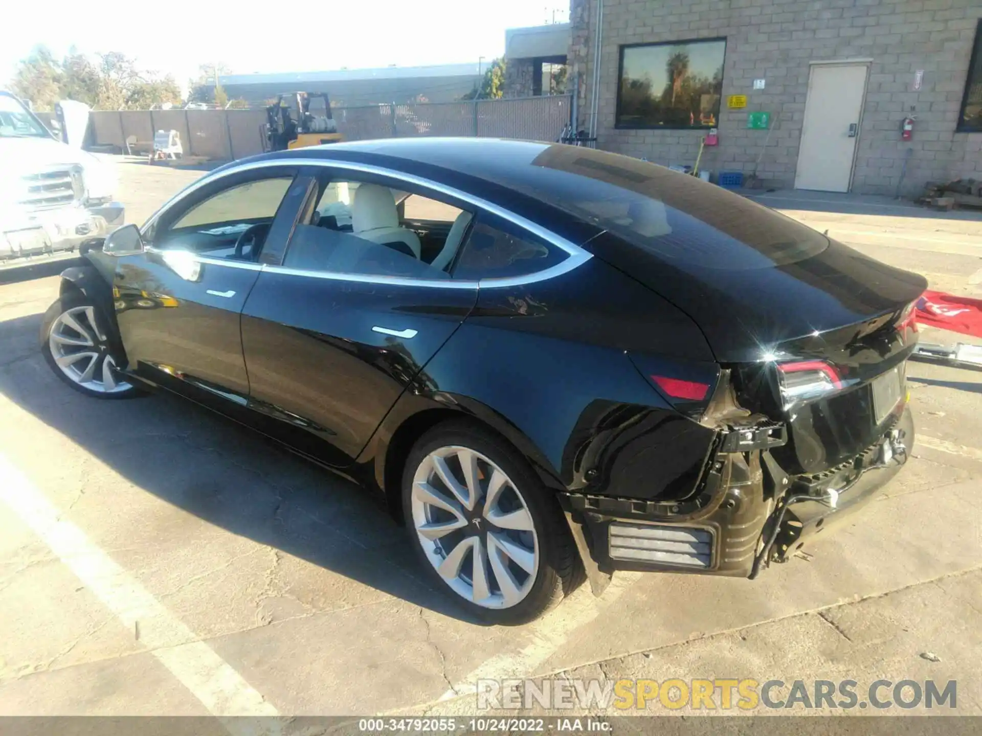 3 Photograph of a damaged car 5YJ3E1EA5KF302278 TESLA MODEL 3 2019