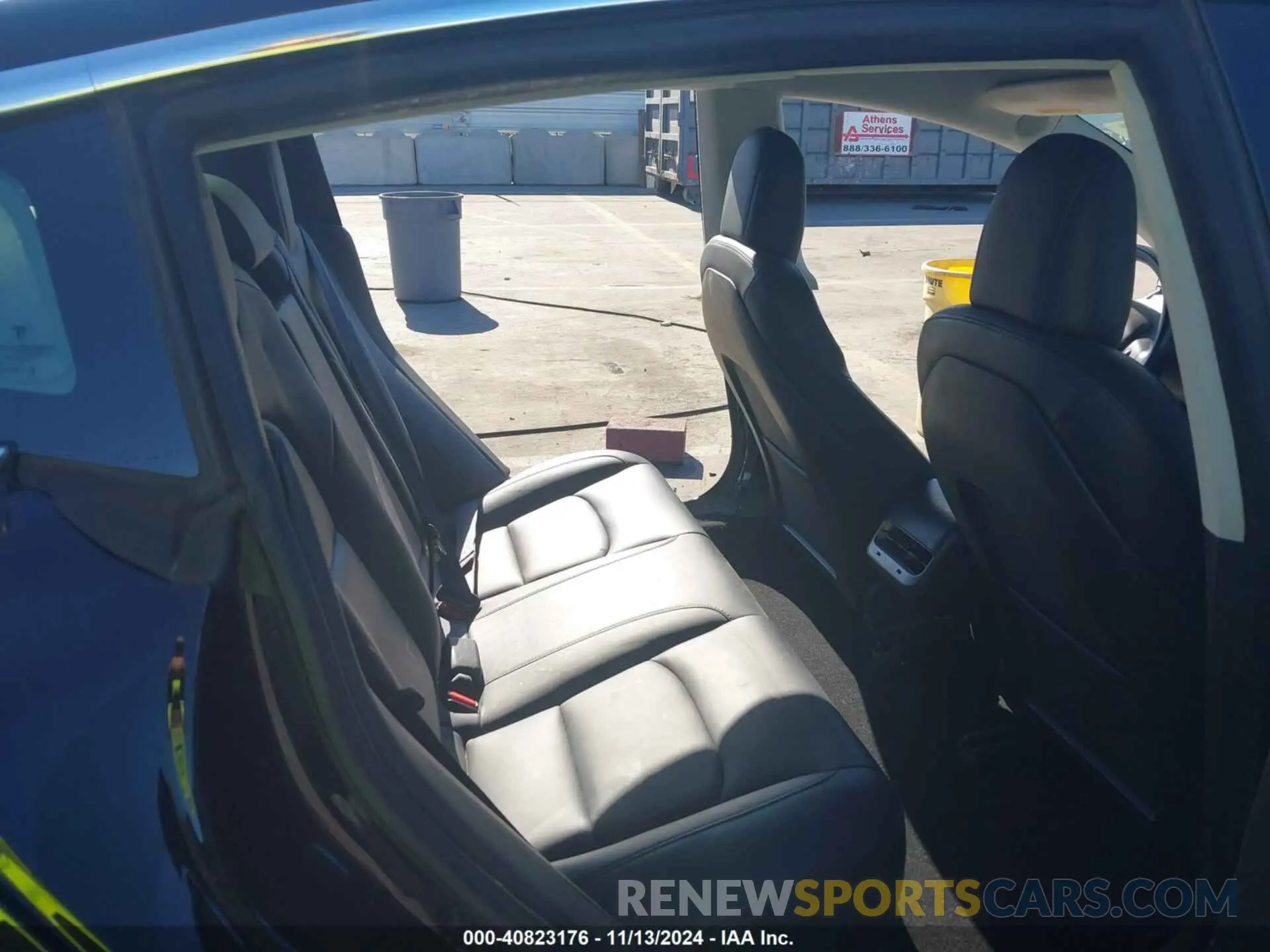 8 Photograph of a damaged car 5YJ3E1EA5KF304211 TESLA MODEL 3 2019